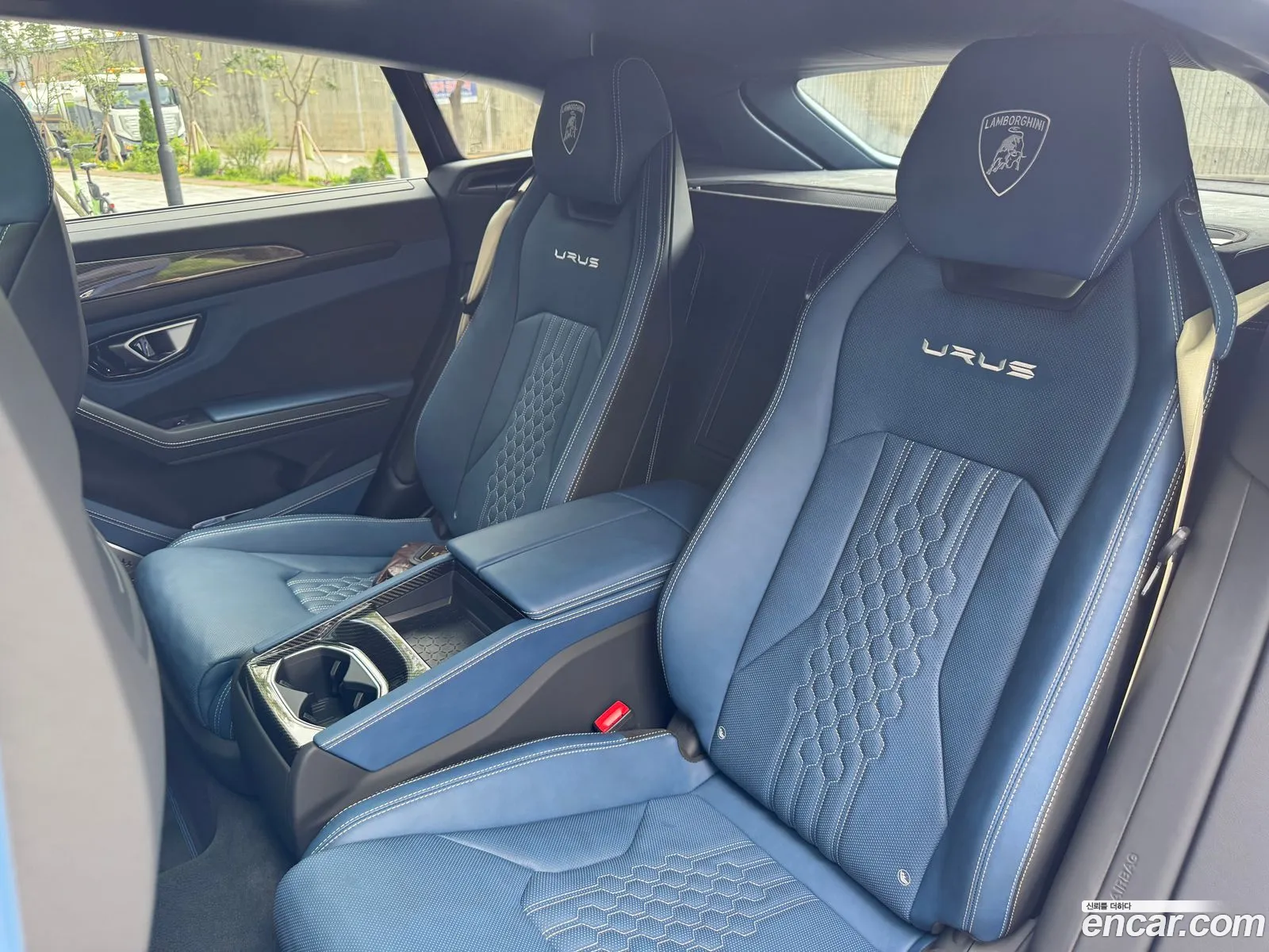 Lamborghini Urus 2023 — 6
