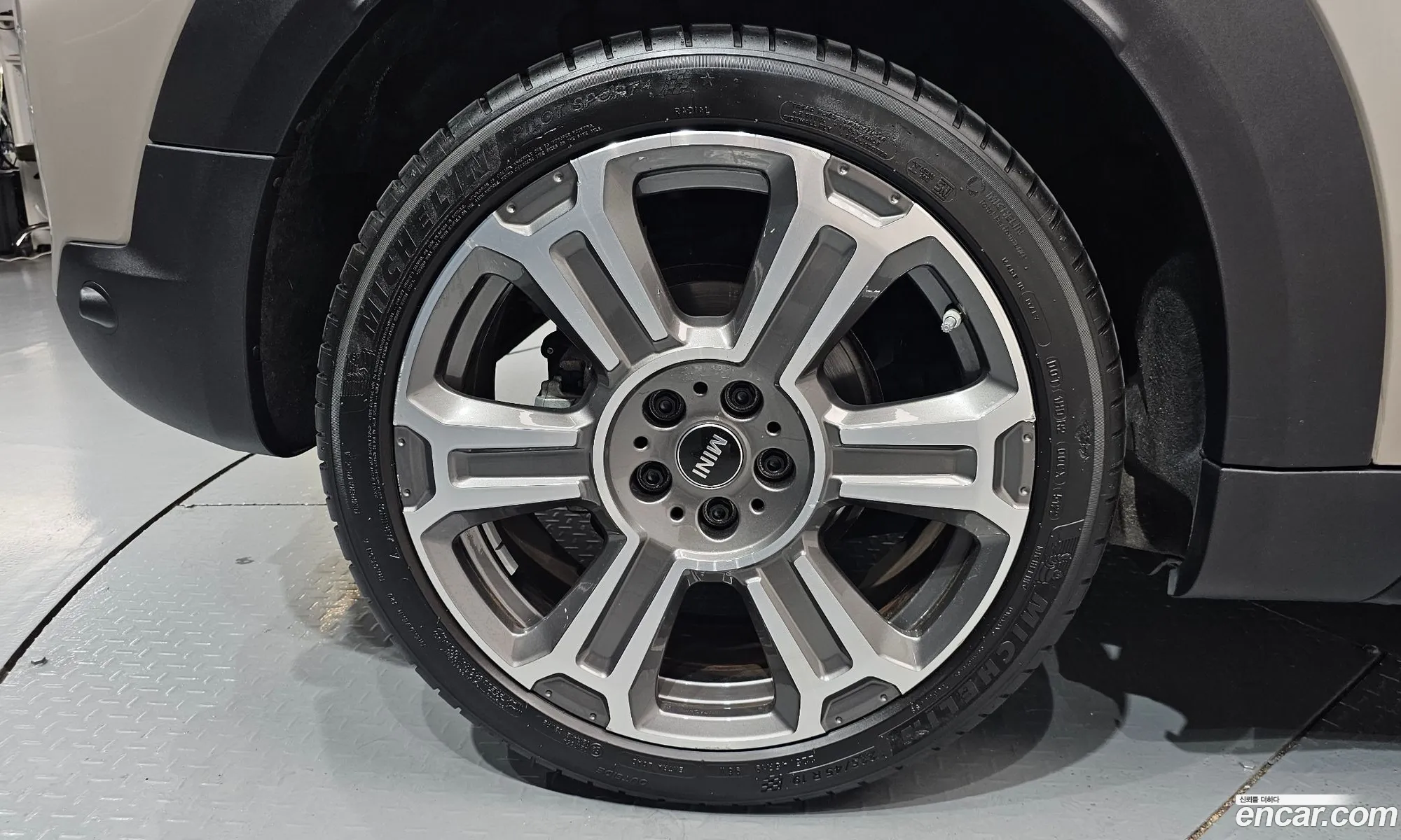 Mini Cooper S Countryman 2023 — 25