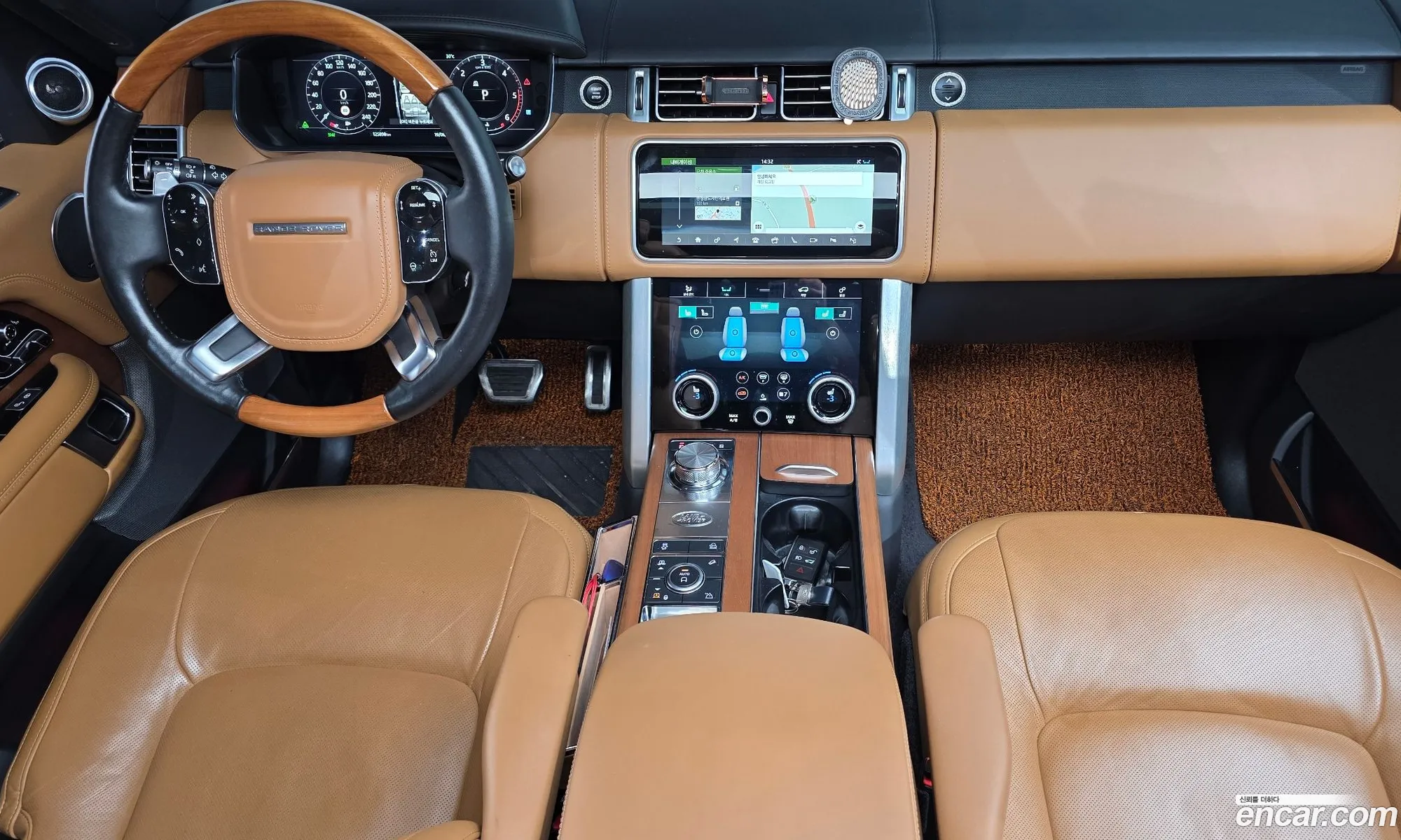 Land Rover Range Rover 2018 SALGA3BJ7JA510773 — 14