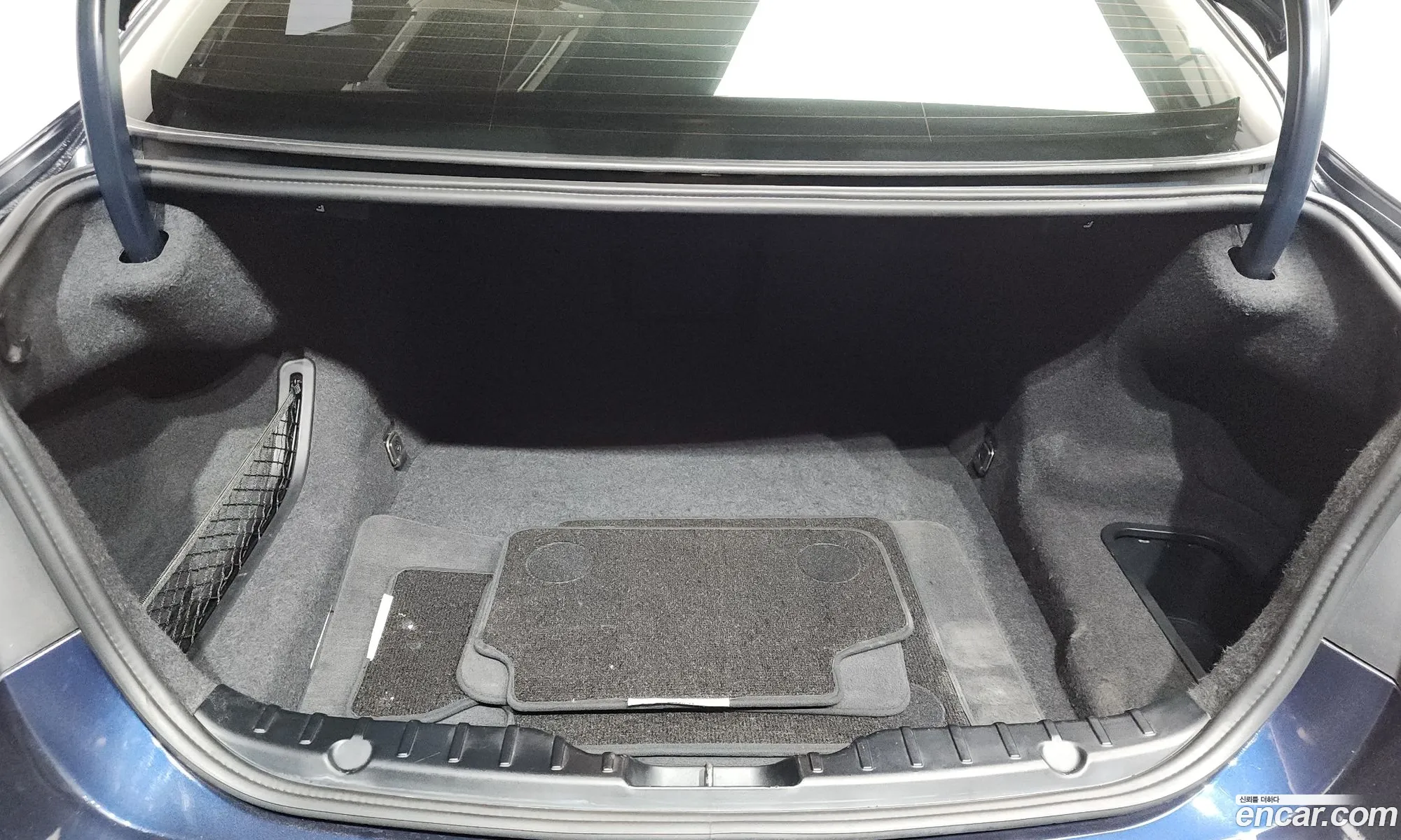 BMW 5 Series 2012 — 17