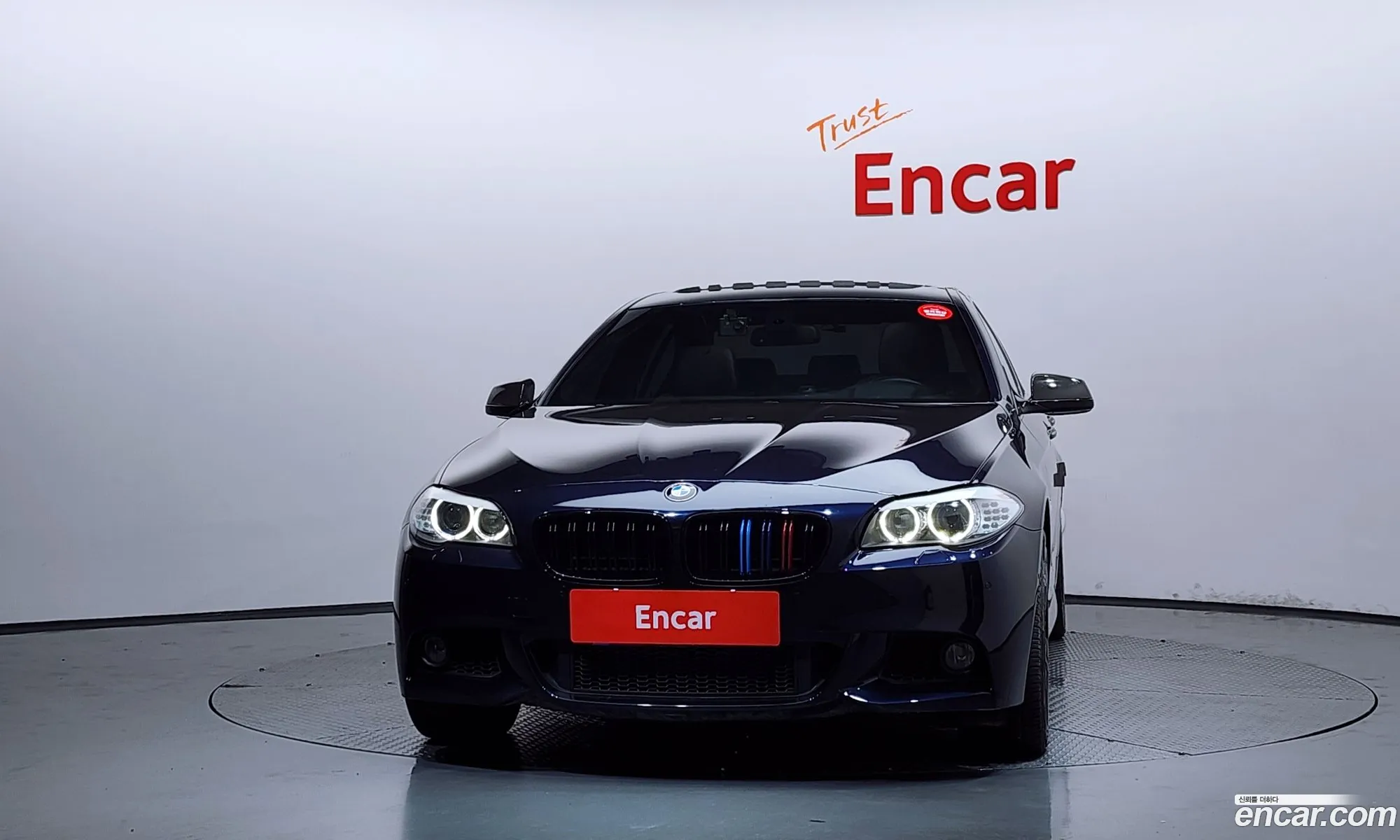 BMW 5 Series 2012 — 16