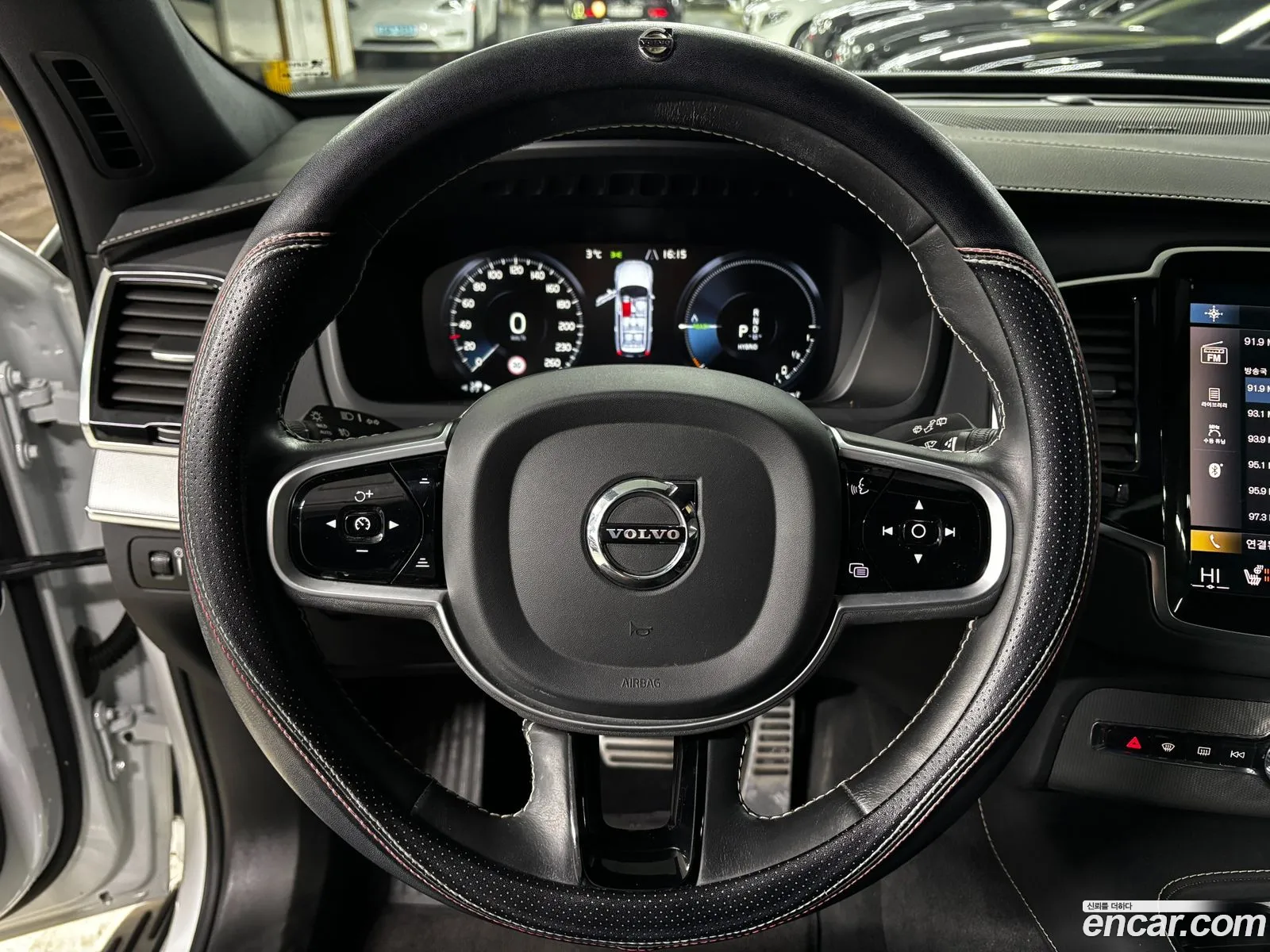 Volvo XC90 2021 — 2
