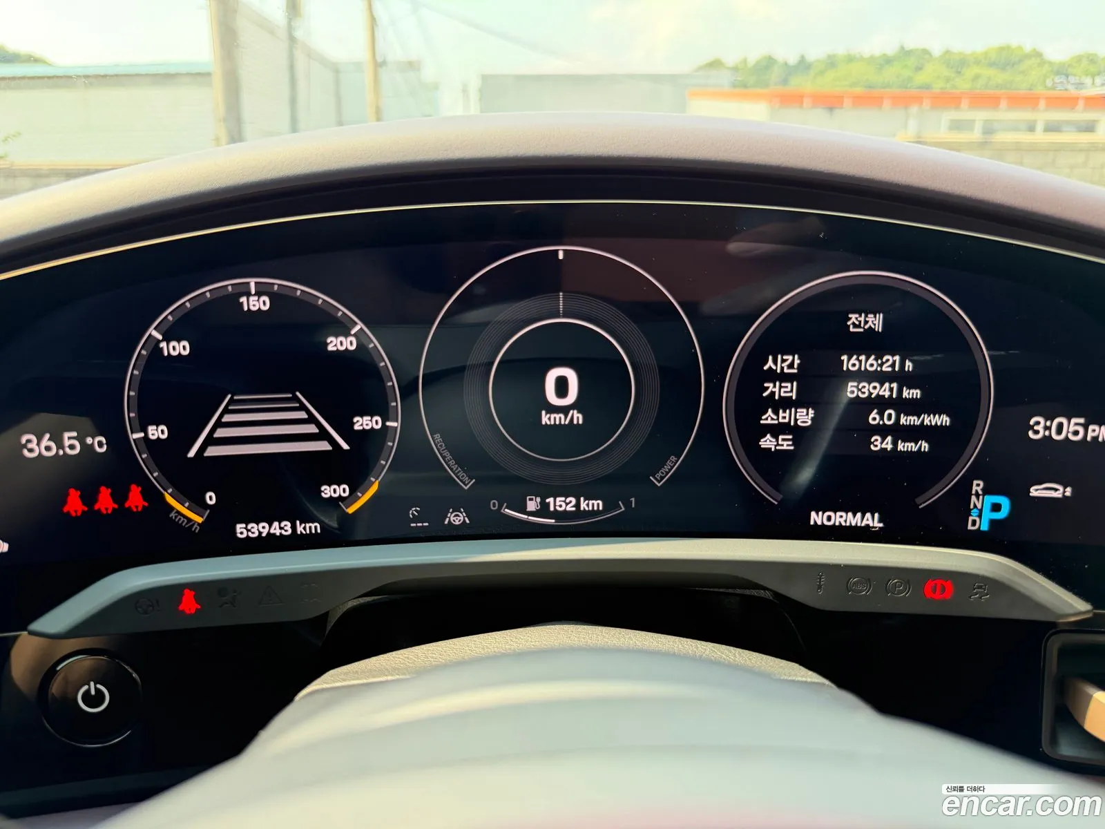 Porsche Taycan 2022 — 10