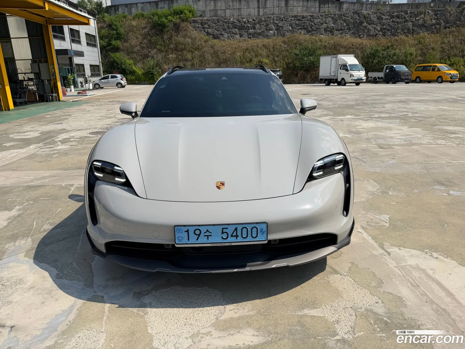 Porsche Taycan 2022 — 6