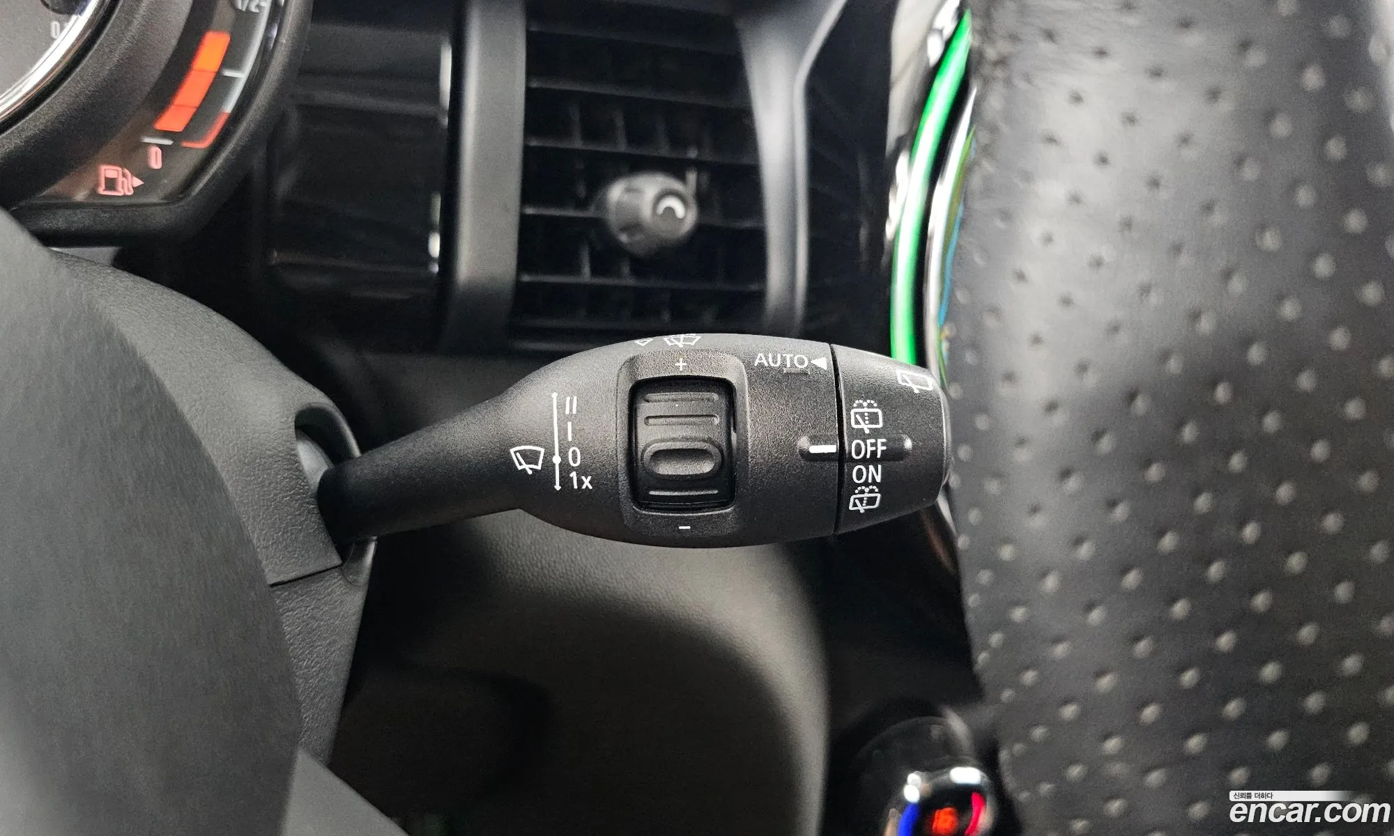 Mini Cooper 2018 WMWXP5100J2F94049 — 12