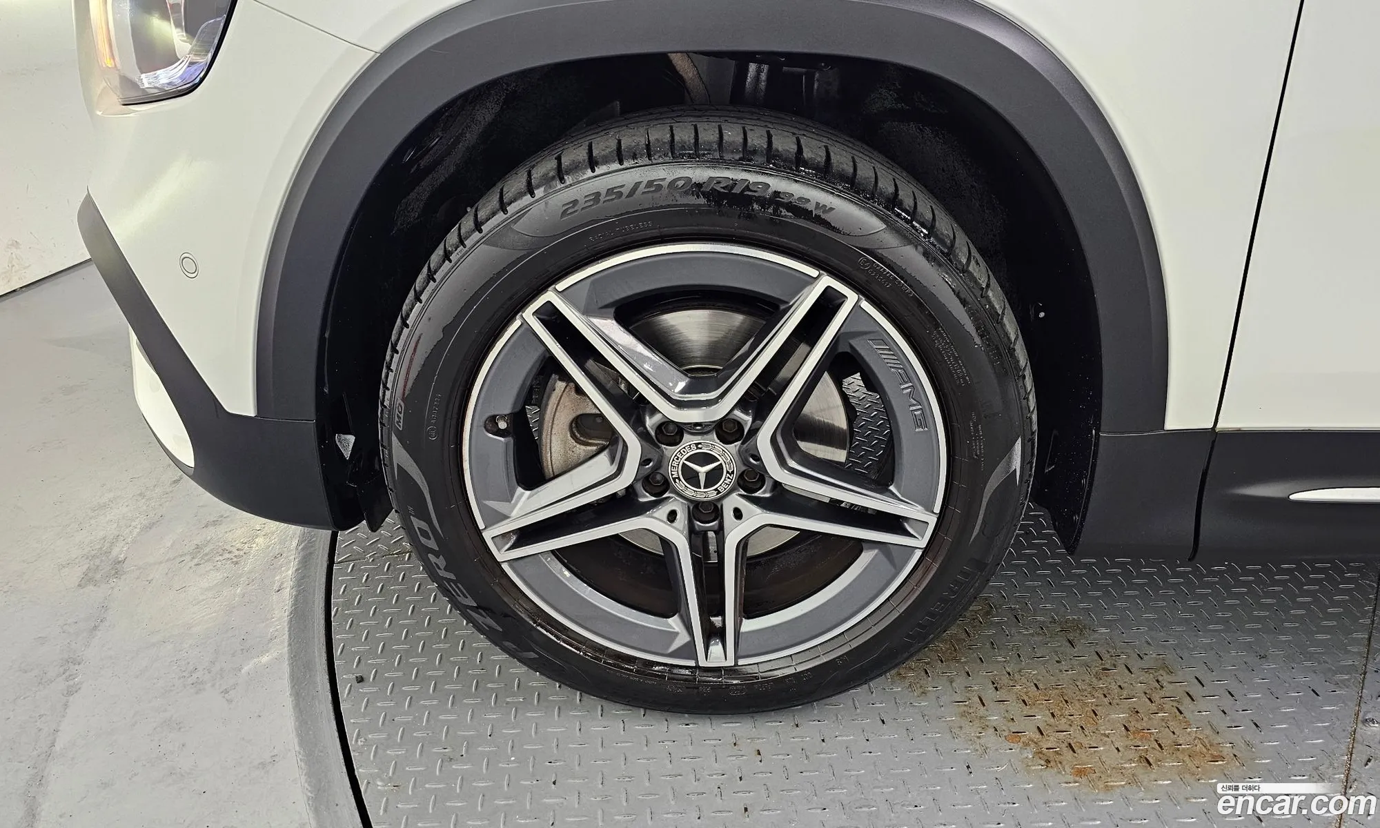 Mercedes-Benz GLB-Class X247 2023 — 26