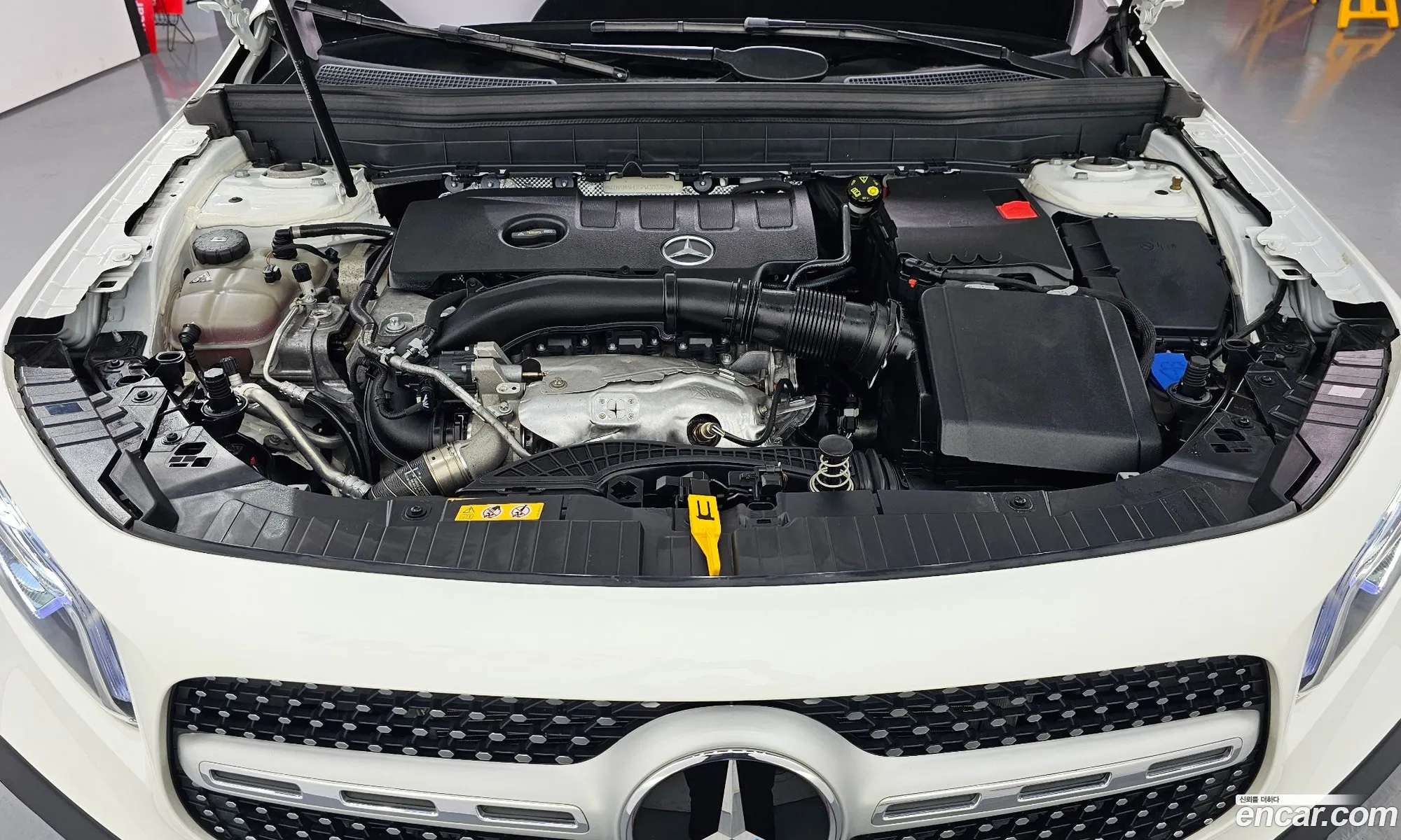 Mercedes-Benz GLB-Class X247 2023 — 2