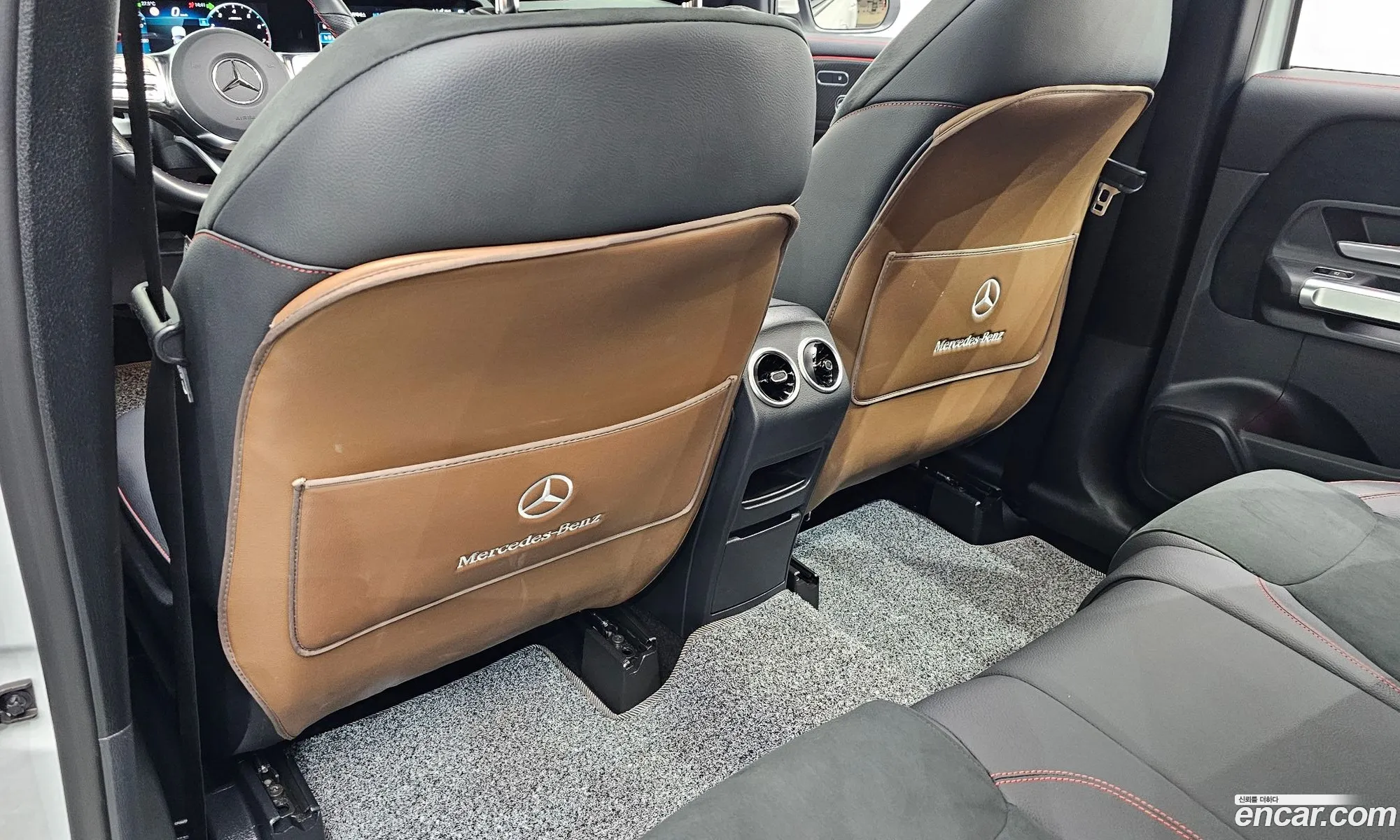 Mercedes-Benz GLB-Class X247 2023 — 4
