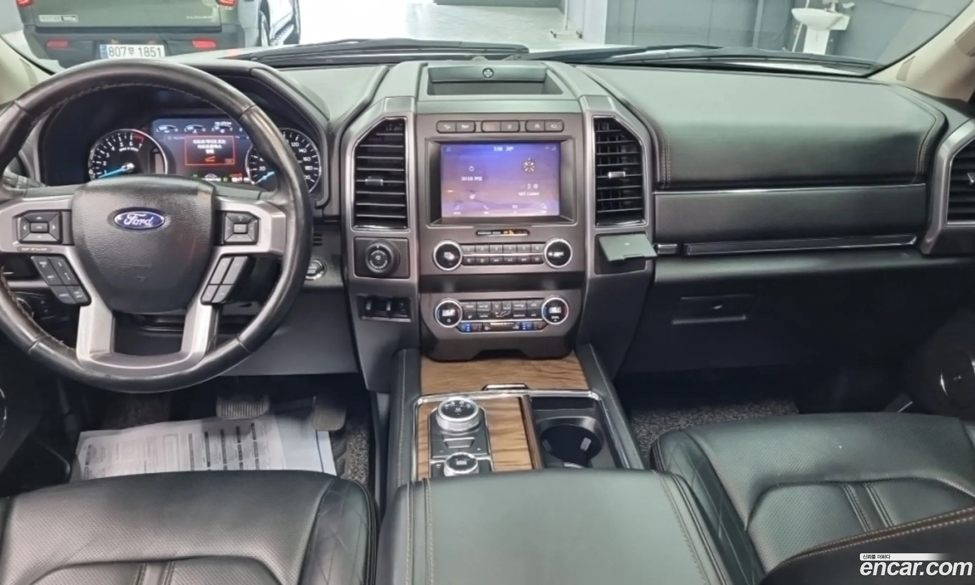 Ford Expedition 2021 — 15