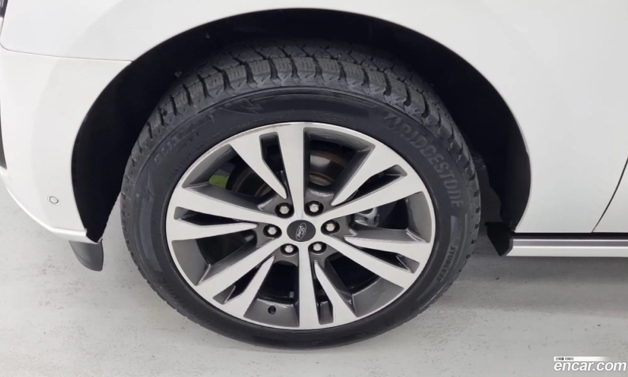 Ford Expedition 2021 — 16