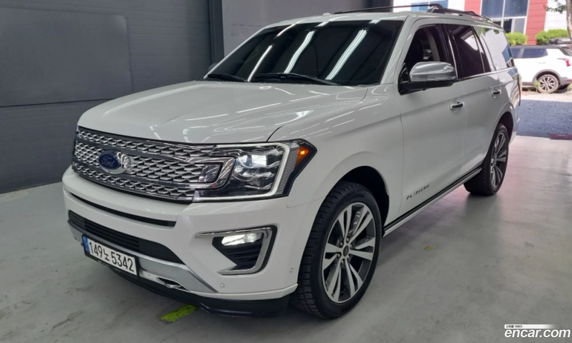 Ford Expedition 2021 — 14