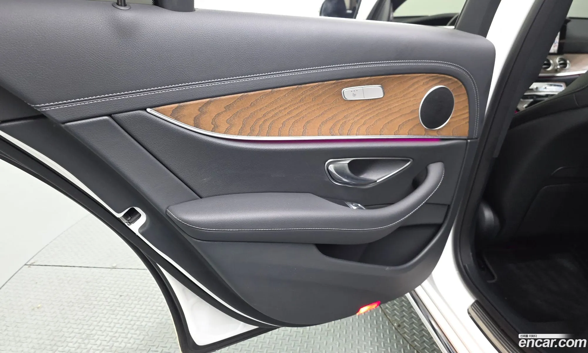 Mercedes-Benz E-Class W213 2021 W1KZF4FB1MA959015 — 12