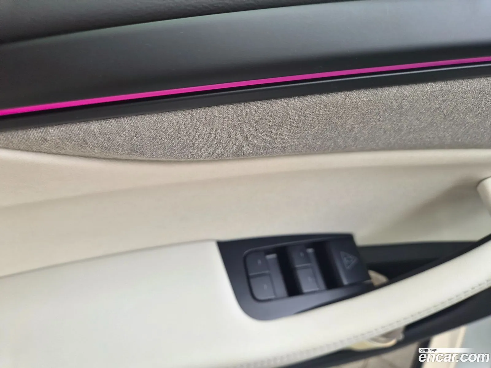 Tesla Model Y 2026 — 13