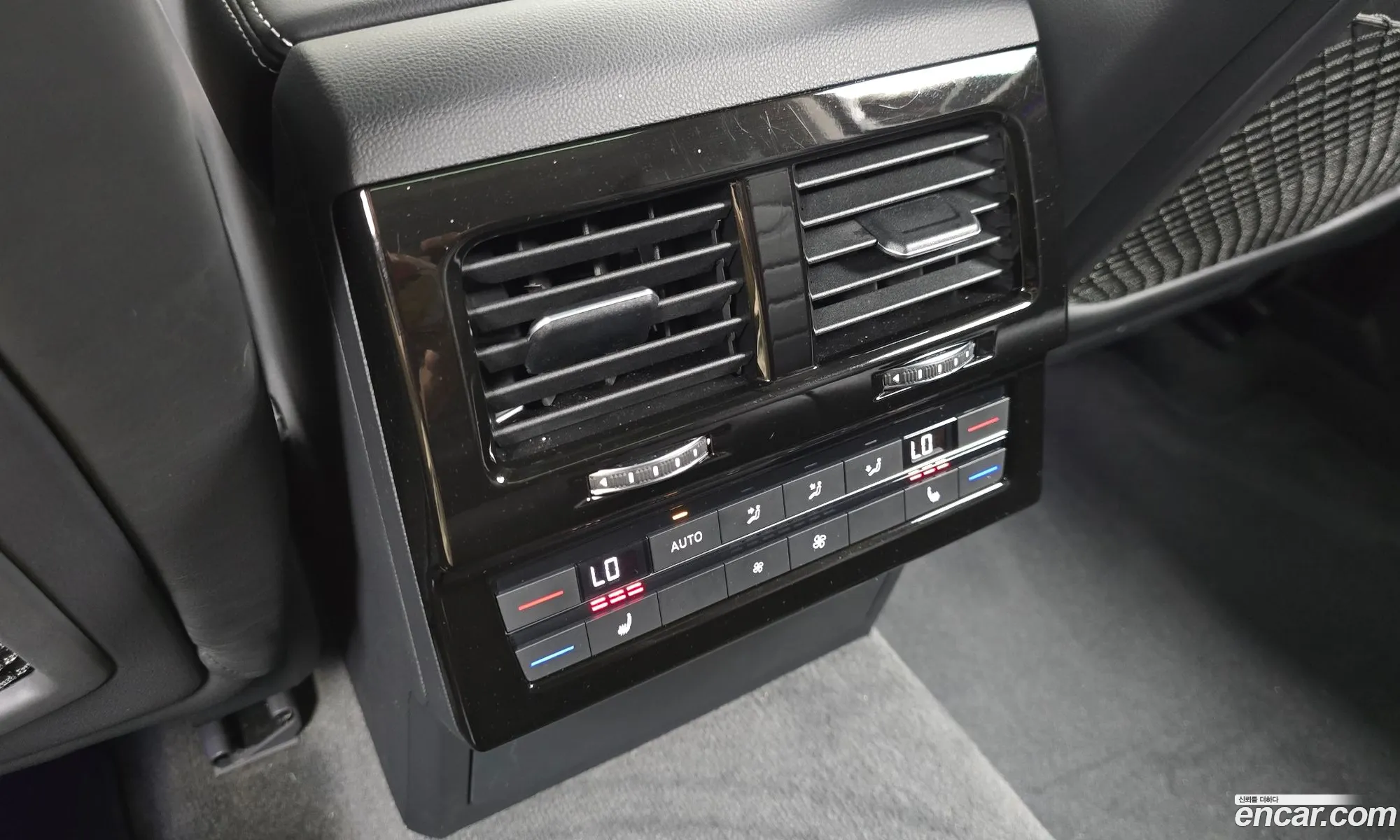 Volkswagen Touareg 2024 — 13