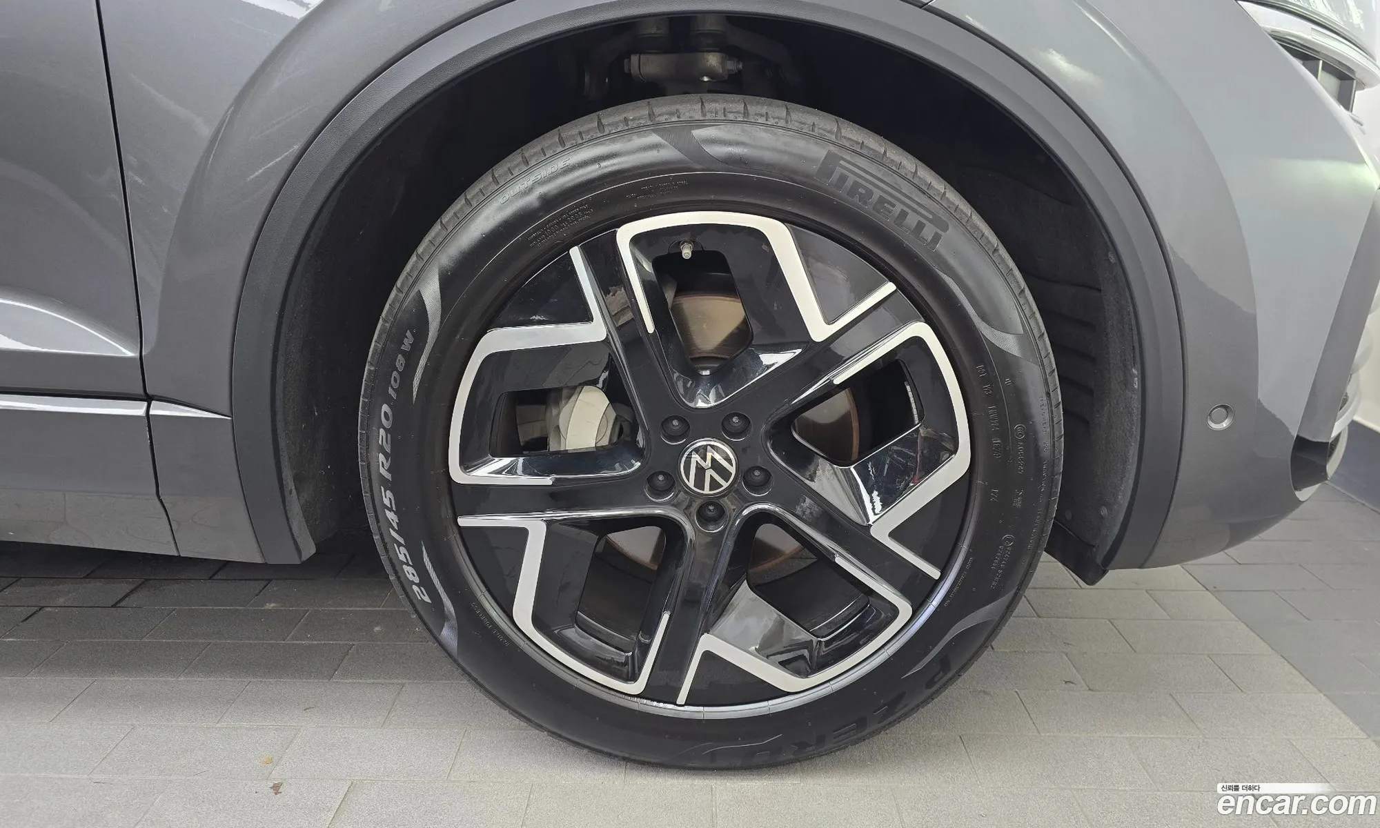 Volkswagen Touareg 2024 — 6