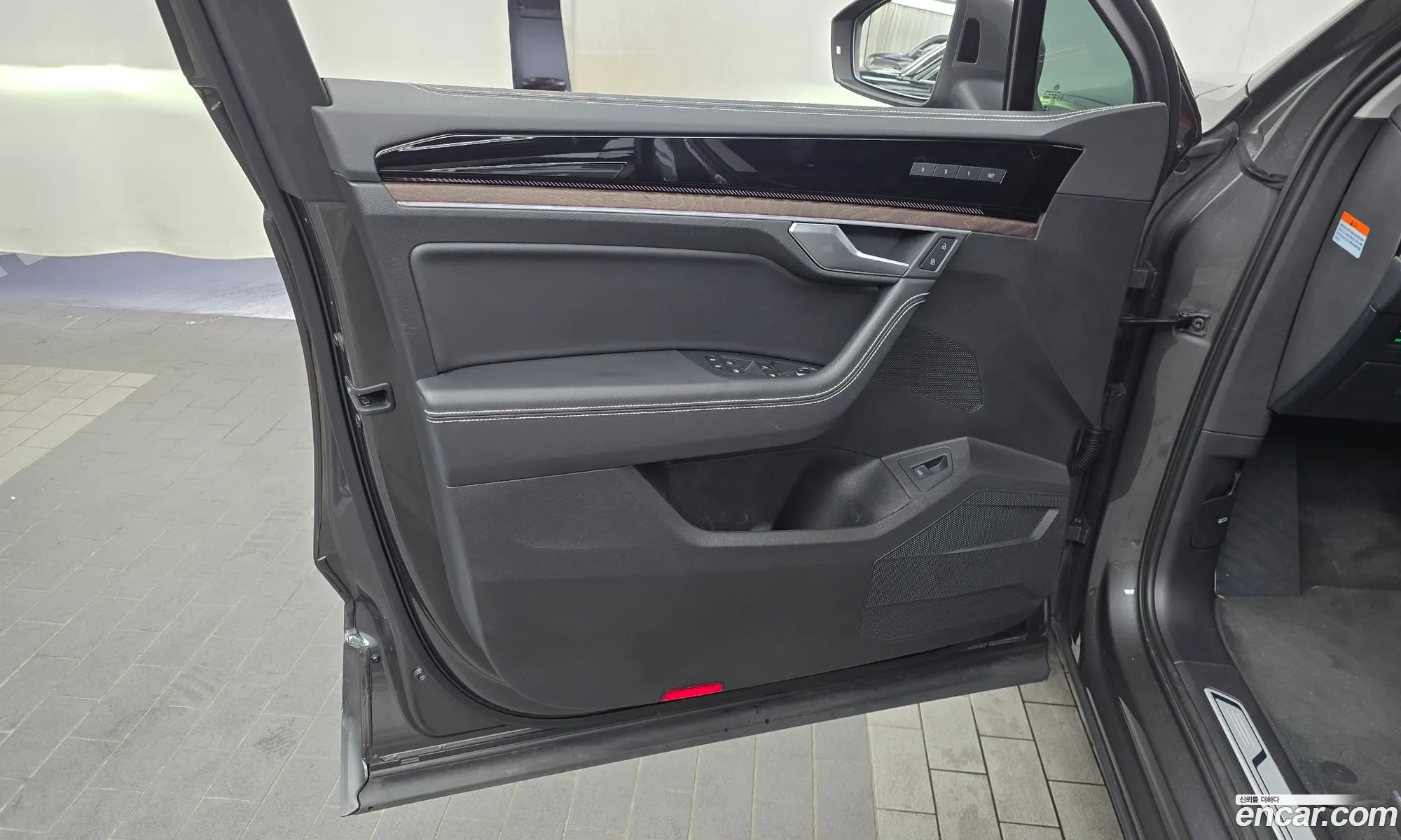 Volkswagen Touareg 2024 — 10