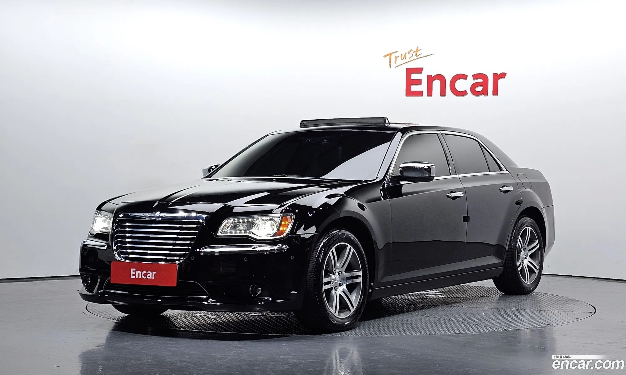 Chrysler 300C 2013 2C3CCACGXDH516617 — 16