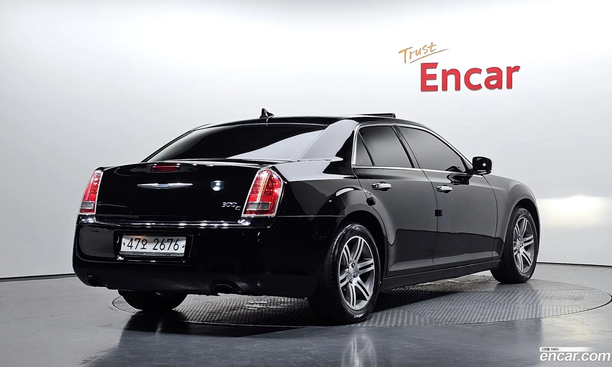 Chrysler 300C 2013 2C3CCACGXDH516617 — 13