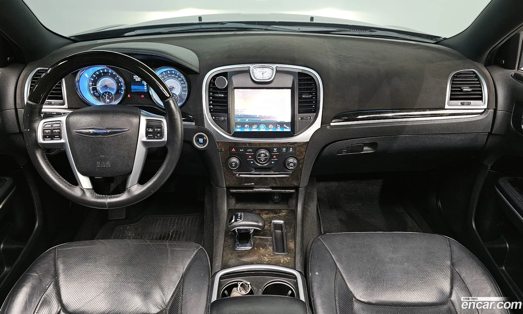 Chrysler 300C 2013 2C3CCACGXDH516617 — 20