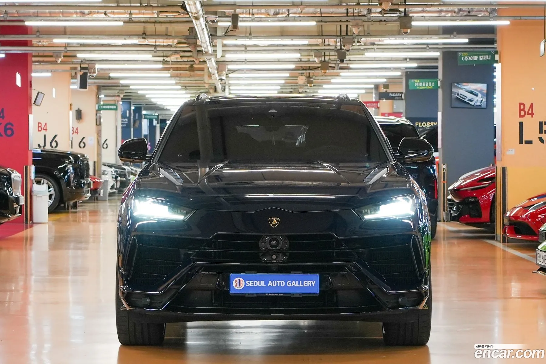 Lamborghini Urus 2023 — 4