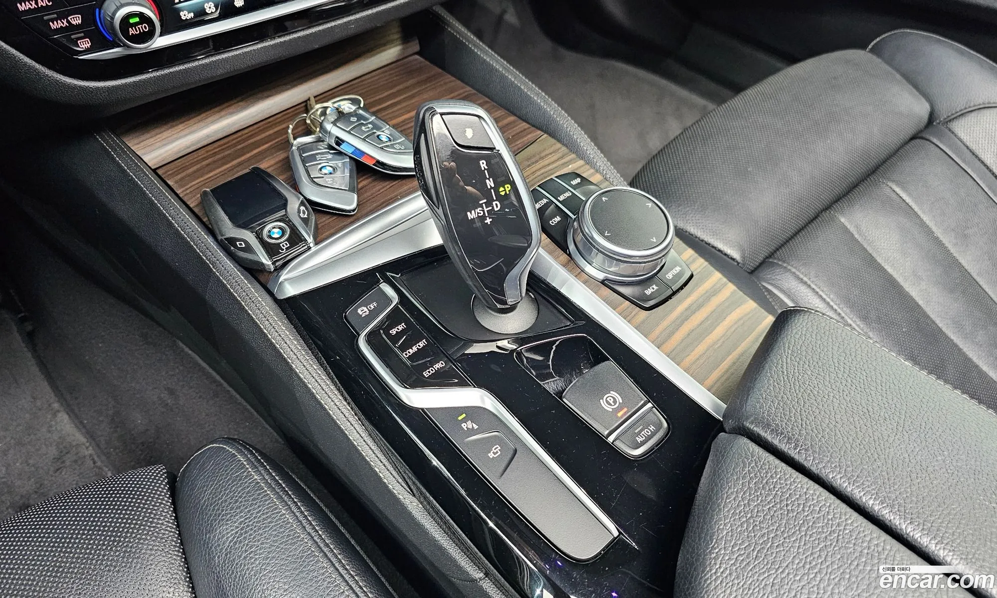 BMW 5 Series 2017 WBAJC3108HG992447 — 4