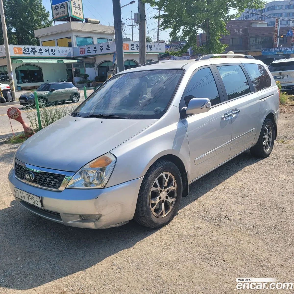 Kia Carnival R 2014 — 3