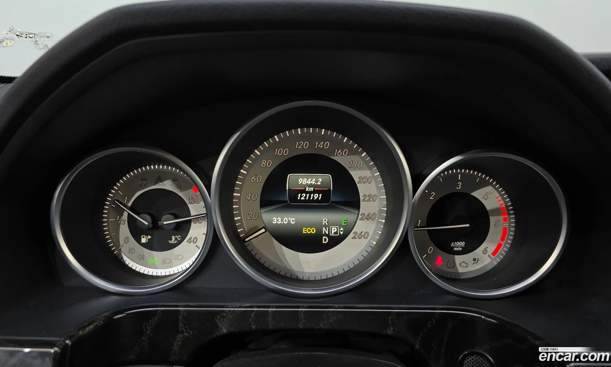 Mercedes-Benz E-Class W212 2013 WDDHF0CBXEA822259 — 13