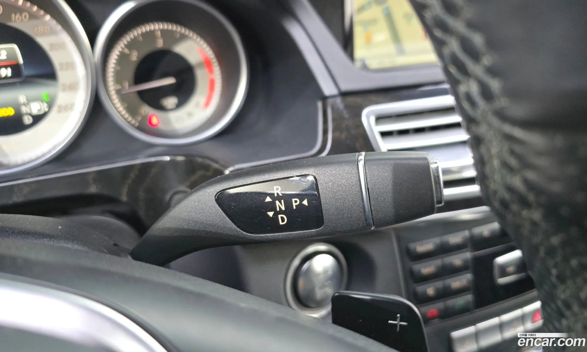 Mercedes-Benz E-Class W212 2013 WDDHF0CBXEA822259 — 8