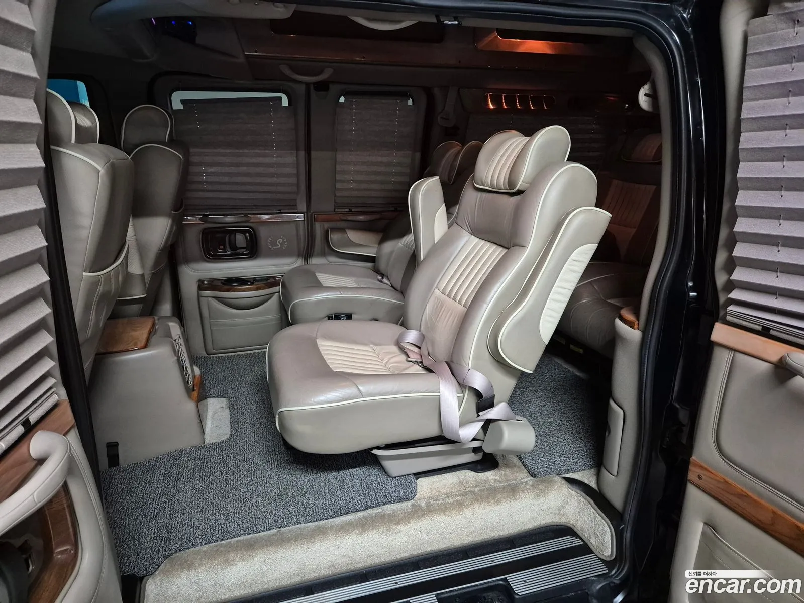 Chevrolet Express Van