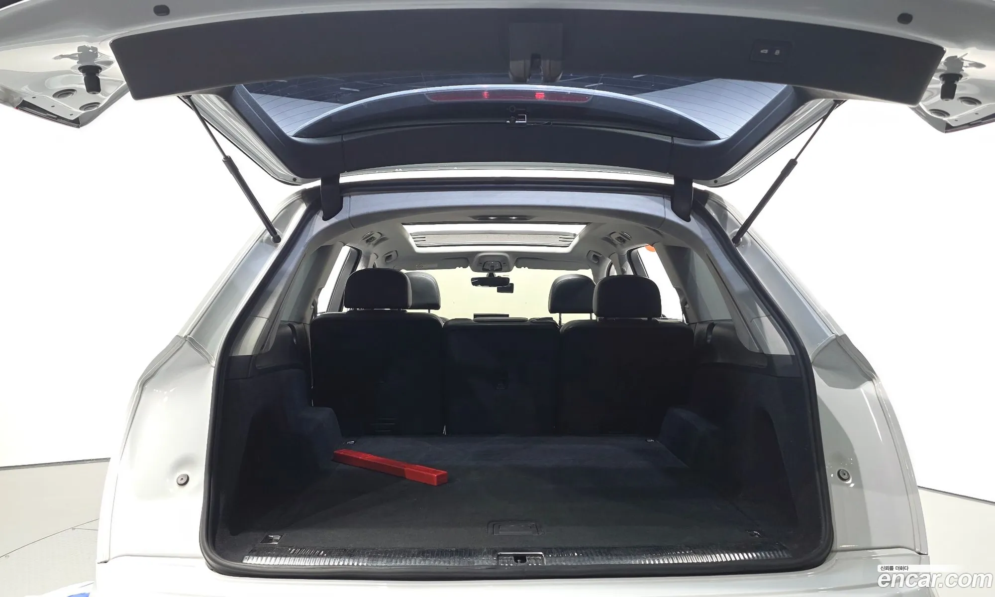 Audi Q7 2019 WAUZZZ4M1KD043866 — 7
