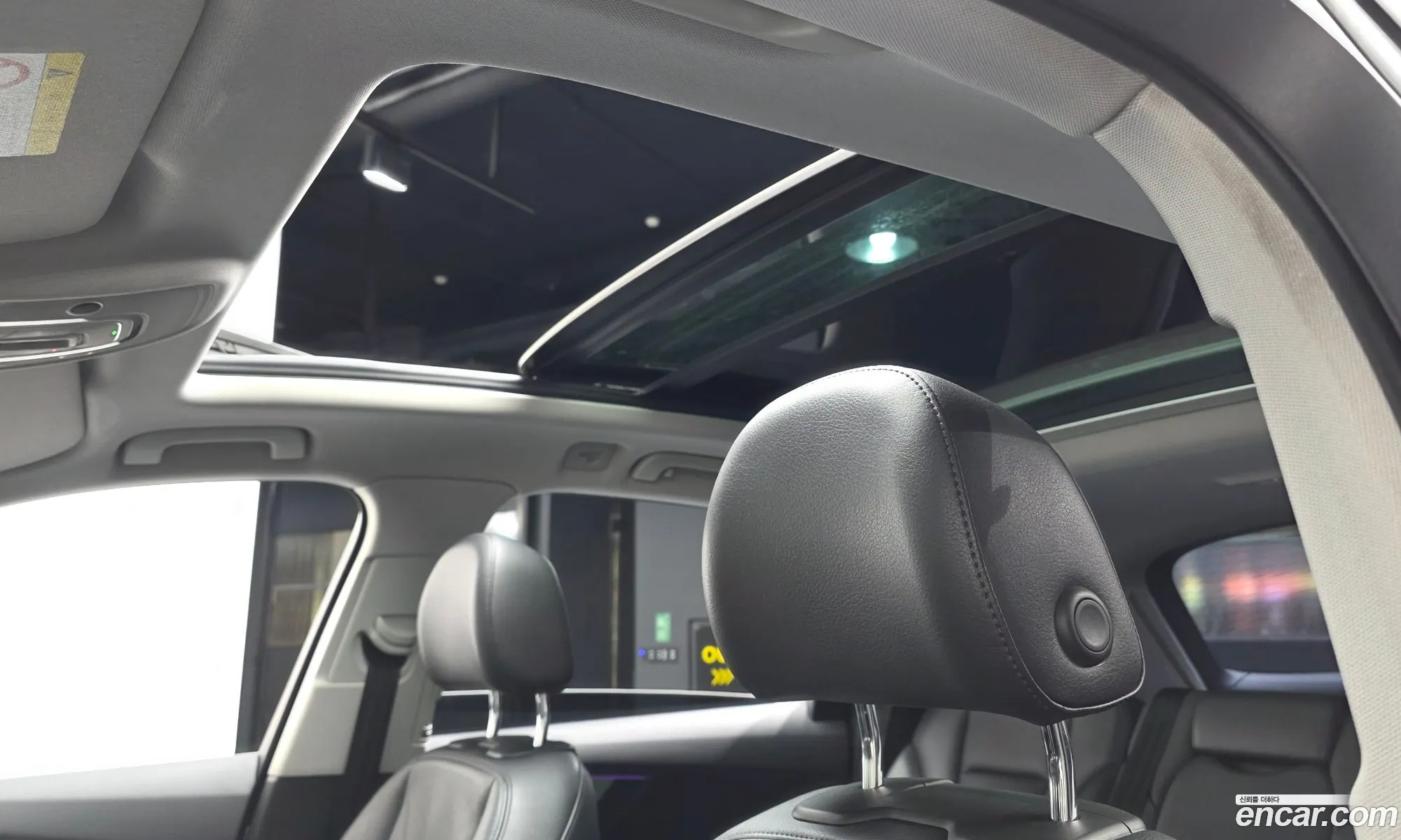 Audi Q7 2019 WAUZZZ4M1KD043866 — 10