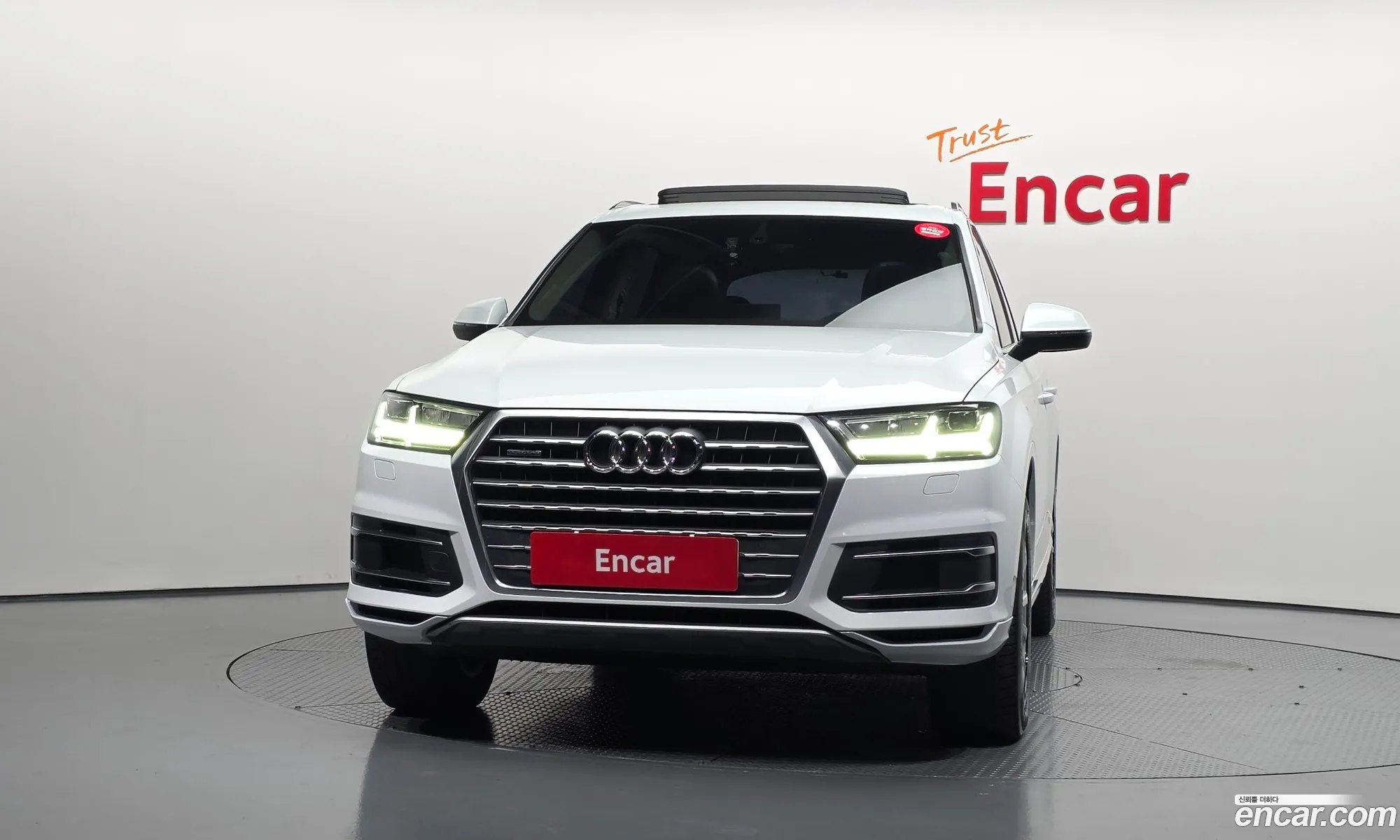 Audi Q7 2019 WAUZZZ4M1KD043866 — 32