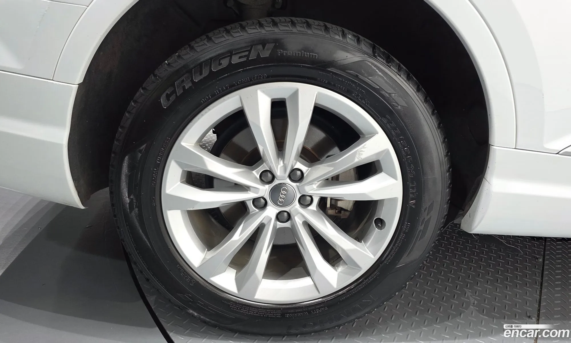 Audi Q7 2019 WAUZZZ4M1KD043866 — 30