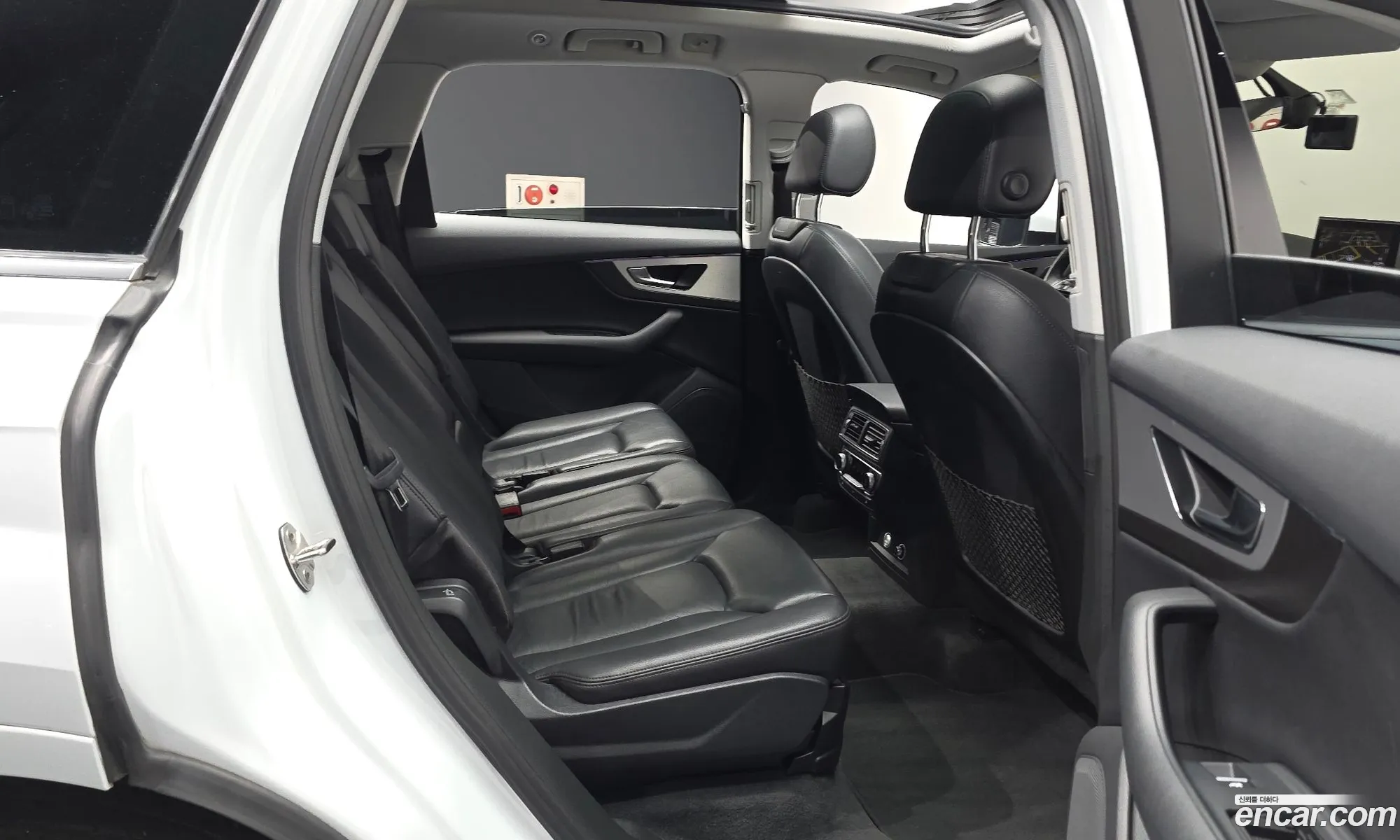 Audi Q7 2019 WAUZZZ4M1KD043866 — 34