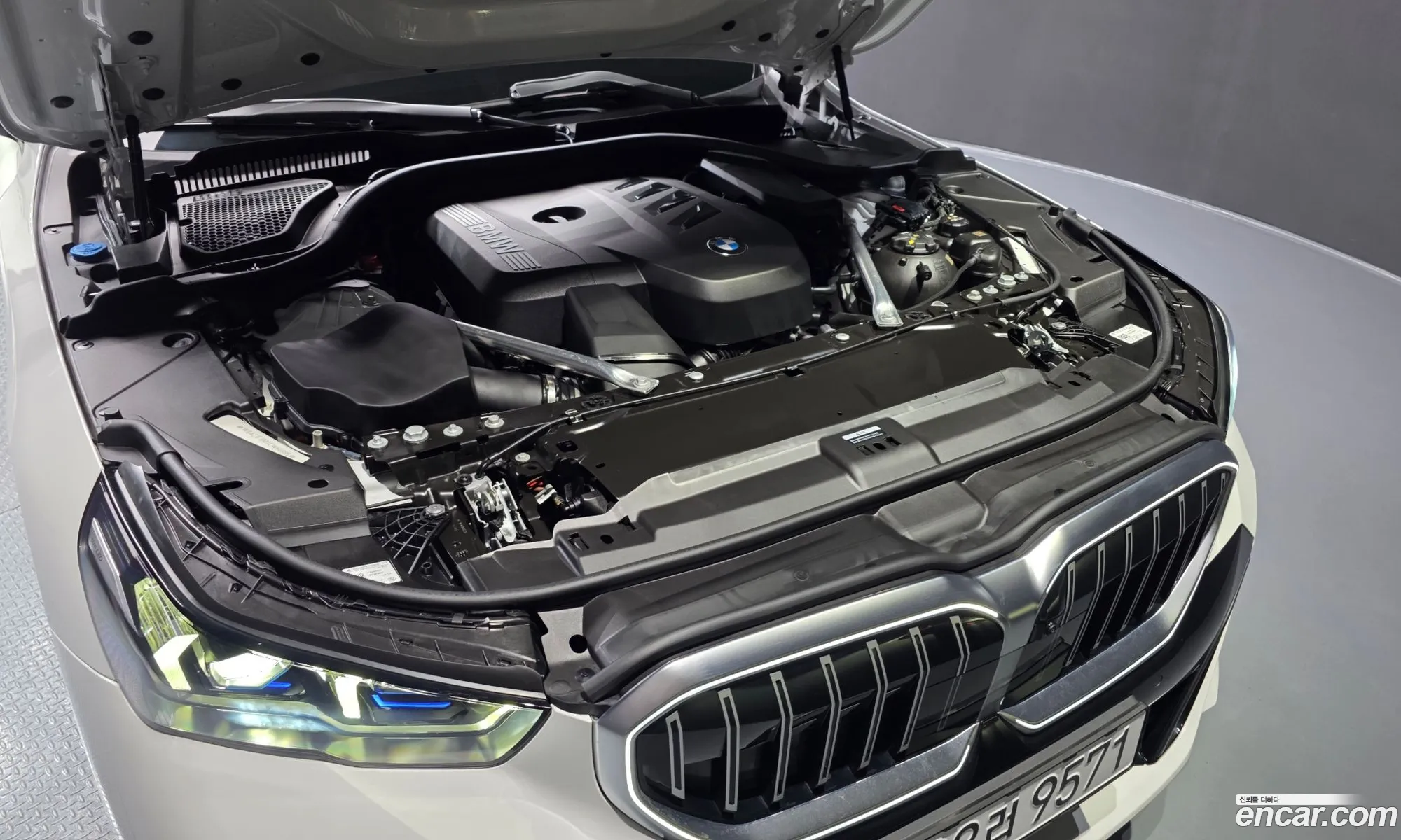BMW 5 Series 2026 — 40