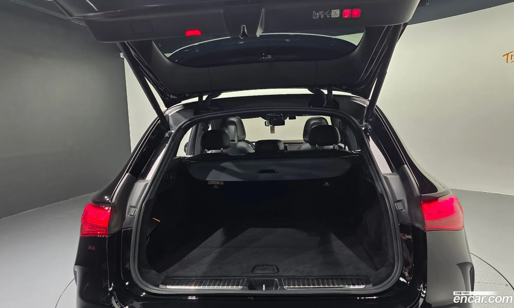 Mercedes-Benz EQE SUV X294 2023 — 14