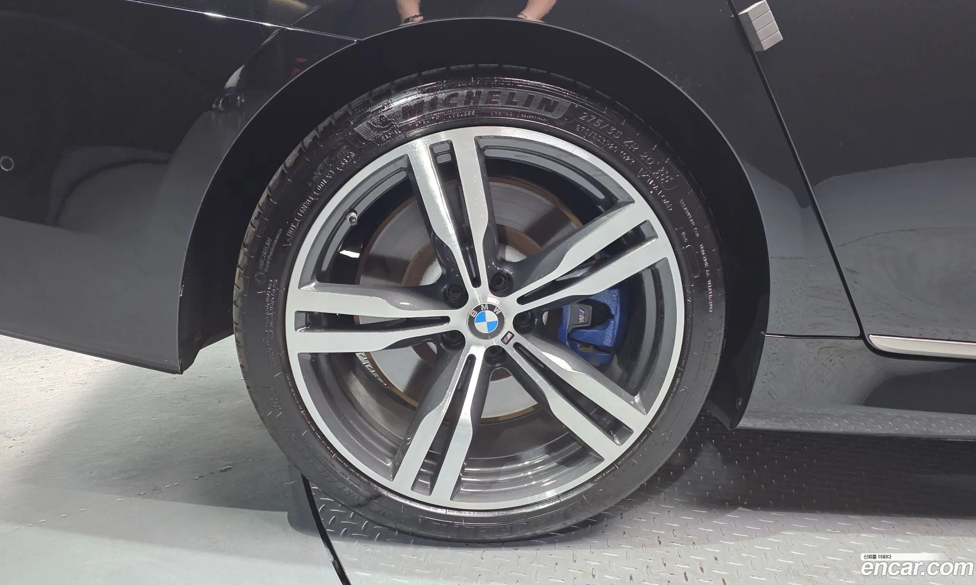 BMW 7 Series 2017 — 26