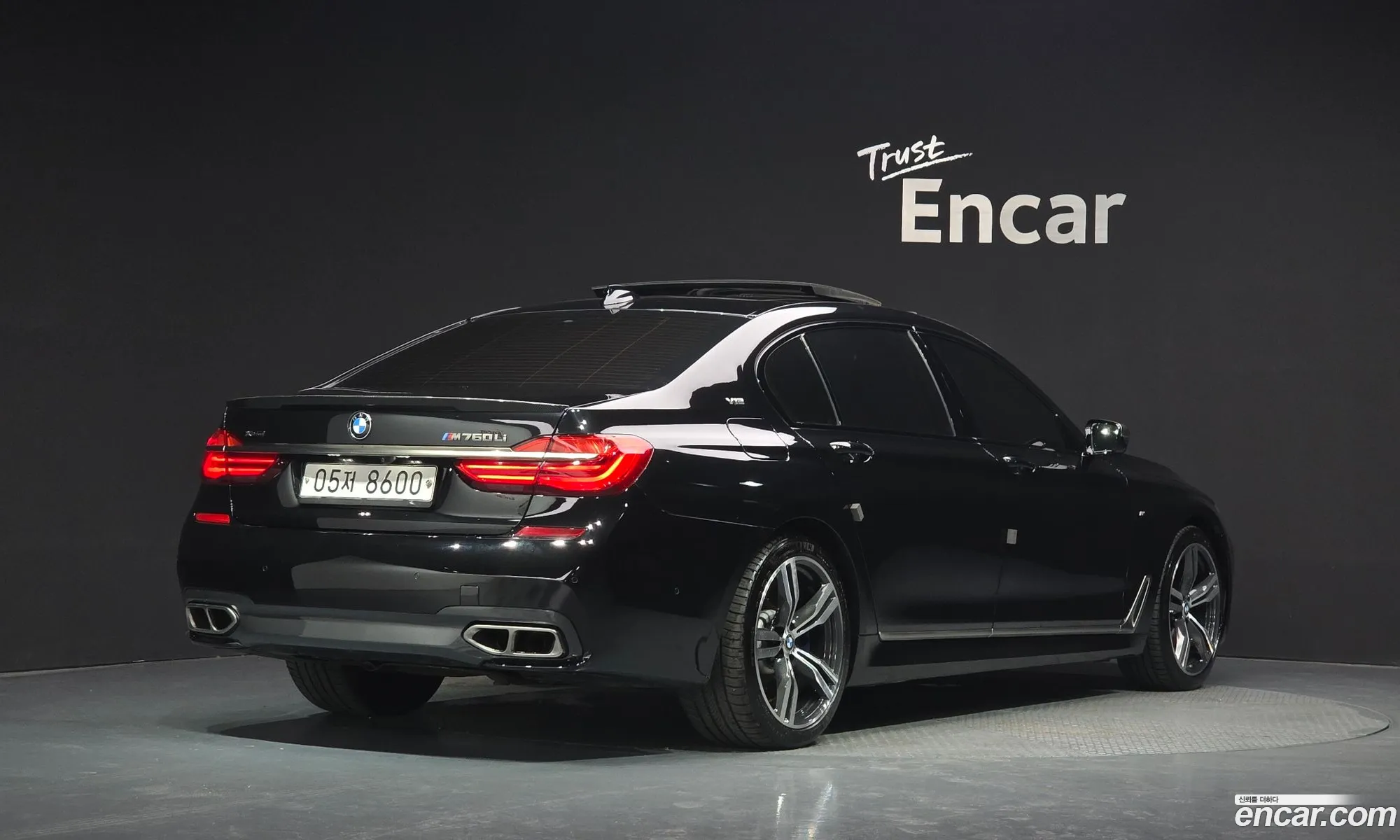 BMW 7 Series 2017 — 34