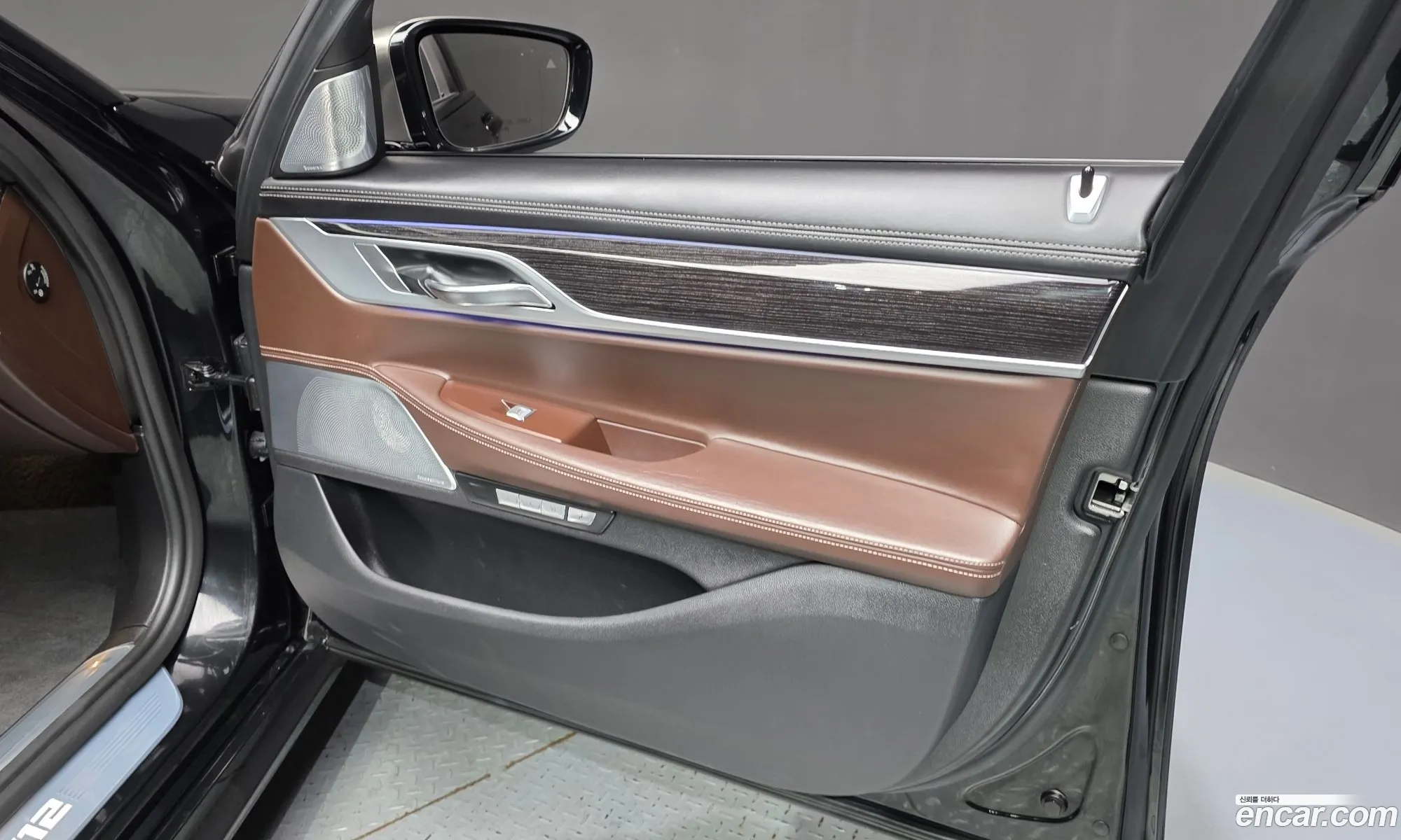 BMW 7 Series 2017 — 16