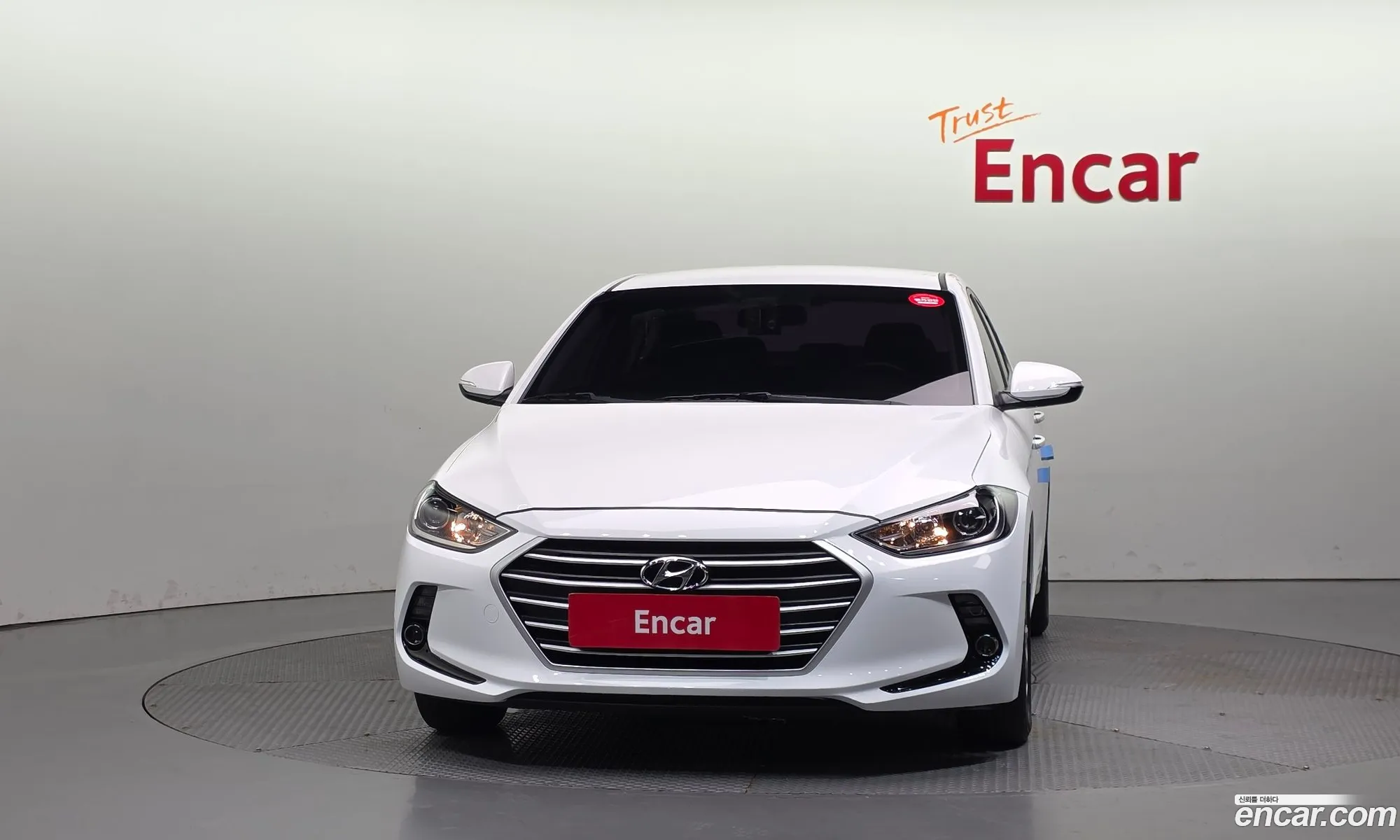 Hyundai Elantra AD 2016 — 4