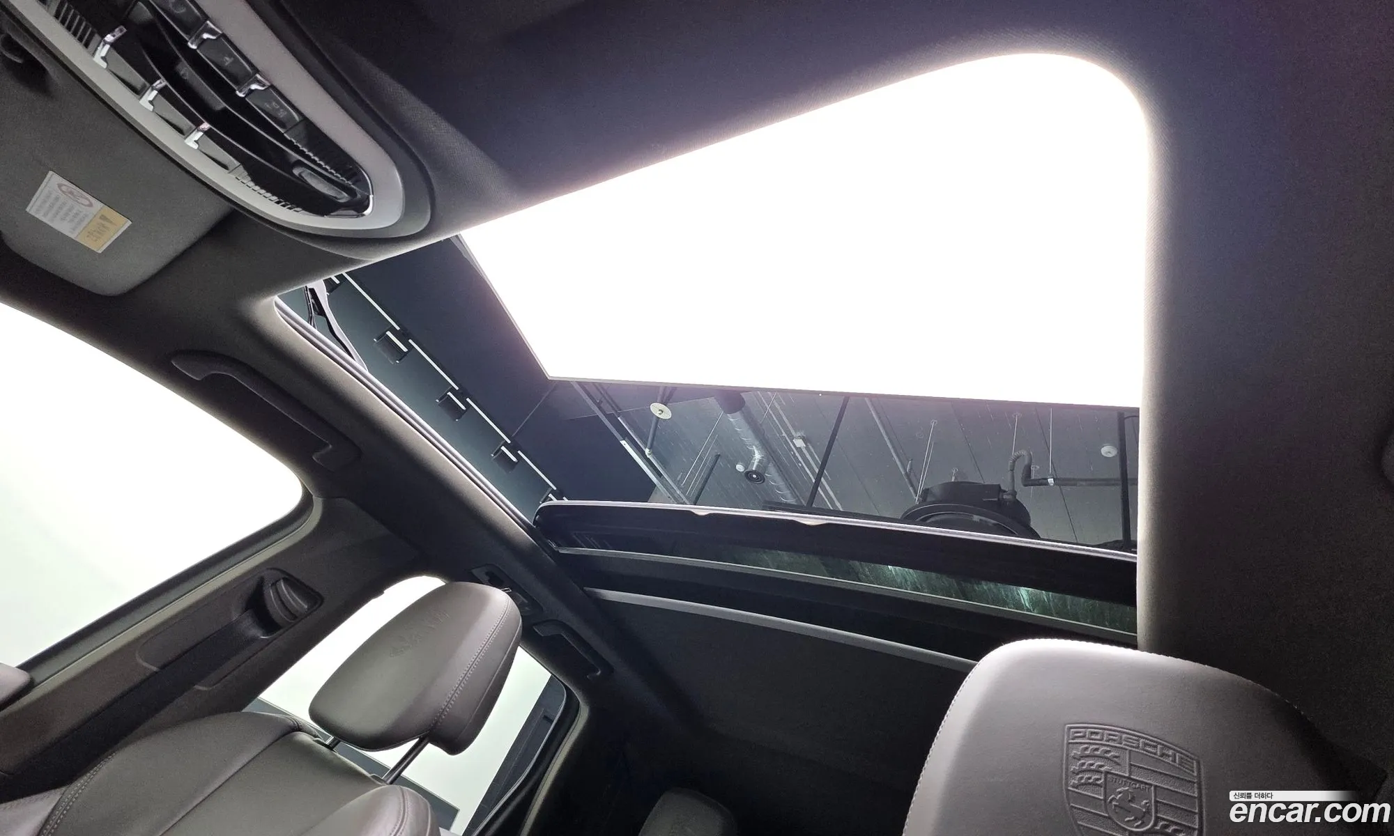 Porsche Cayenne 2017 WP1AF2922HKA32370 — 9
