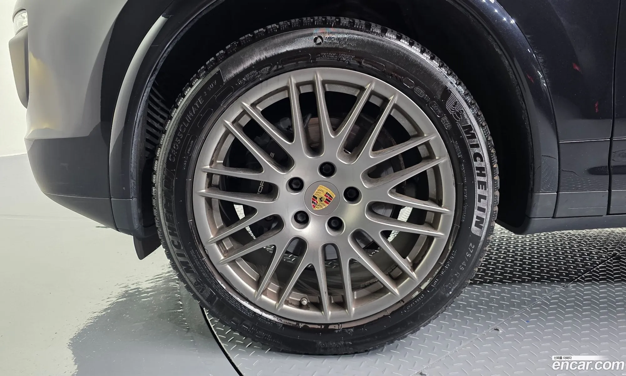Porsche Cayenne 2017 WP1AF2922HKA32370 — 6