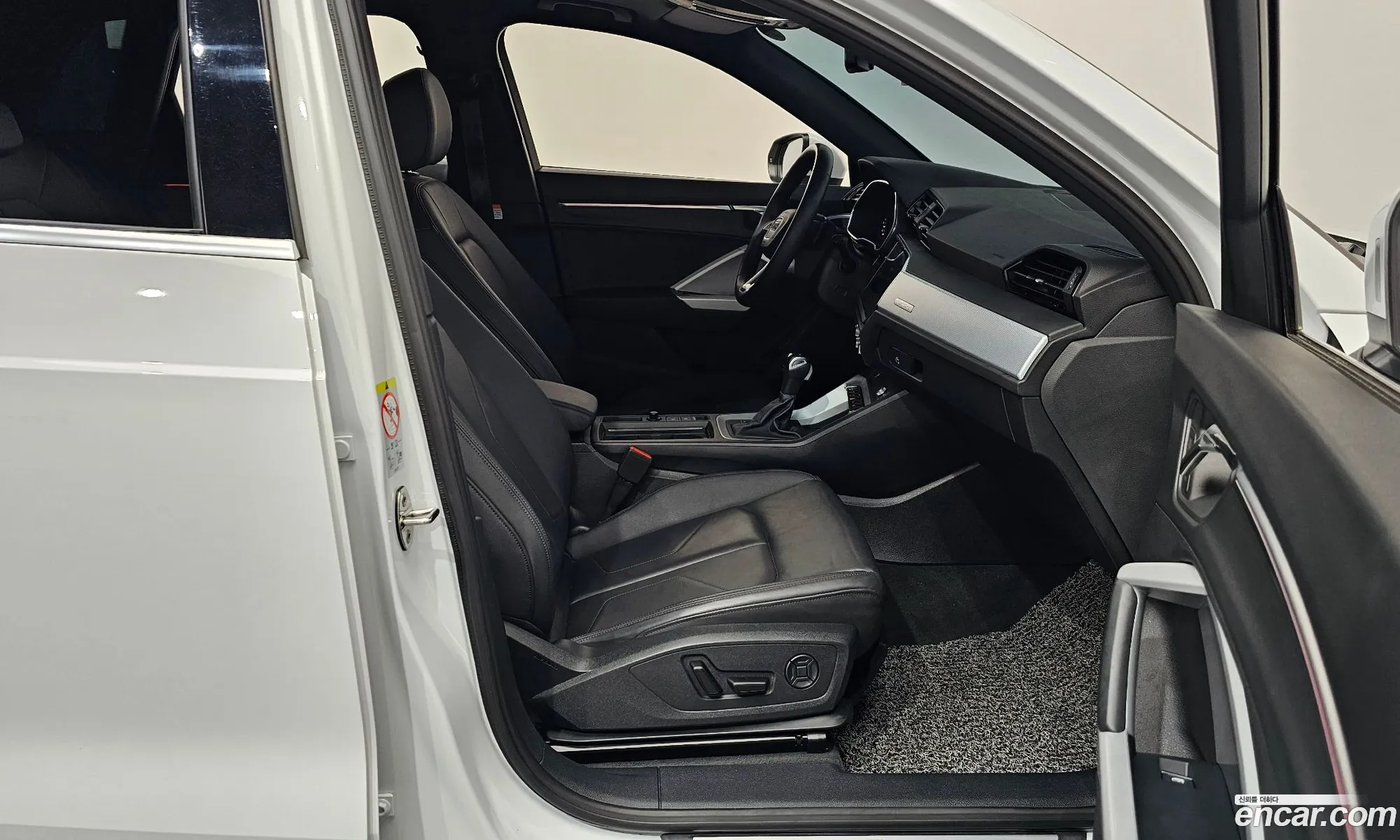 Audi Q3 2022 WAUZZZF30P1011990 — 16