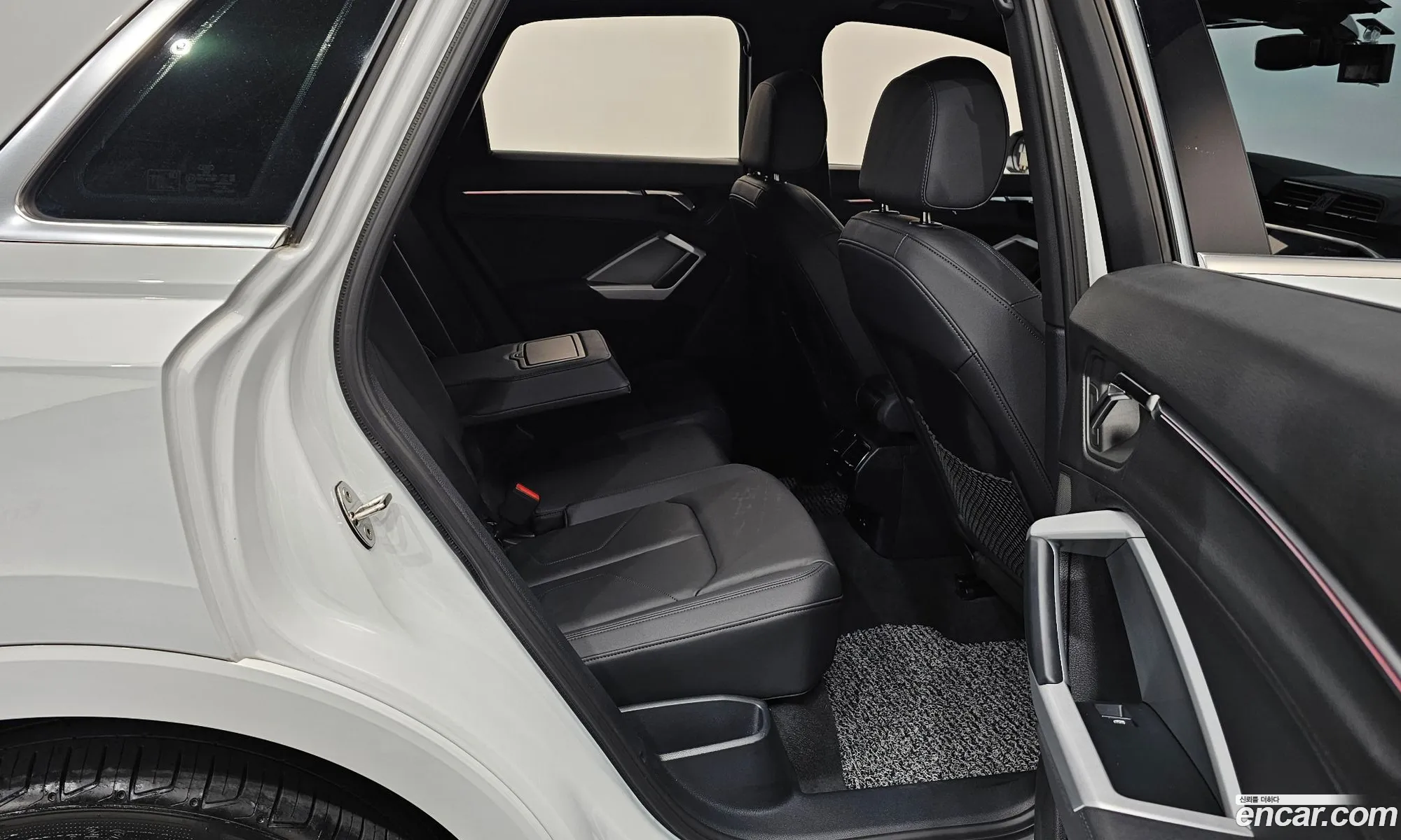 Audi Q3 2022 WAUZZZF30P1011990 — 2