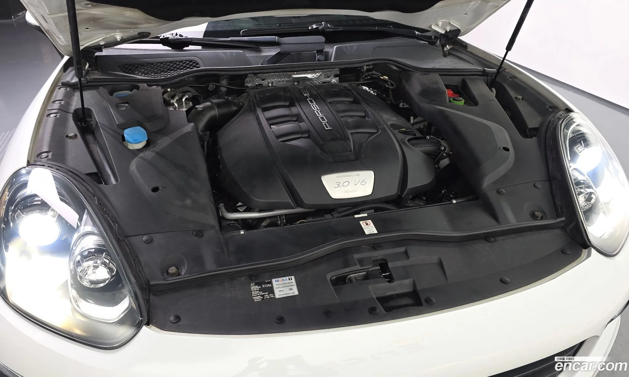Porsche Cayenne 2015 WP1AF2925FLA42575 — 10