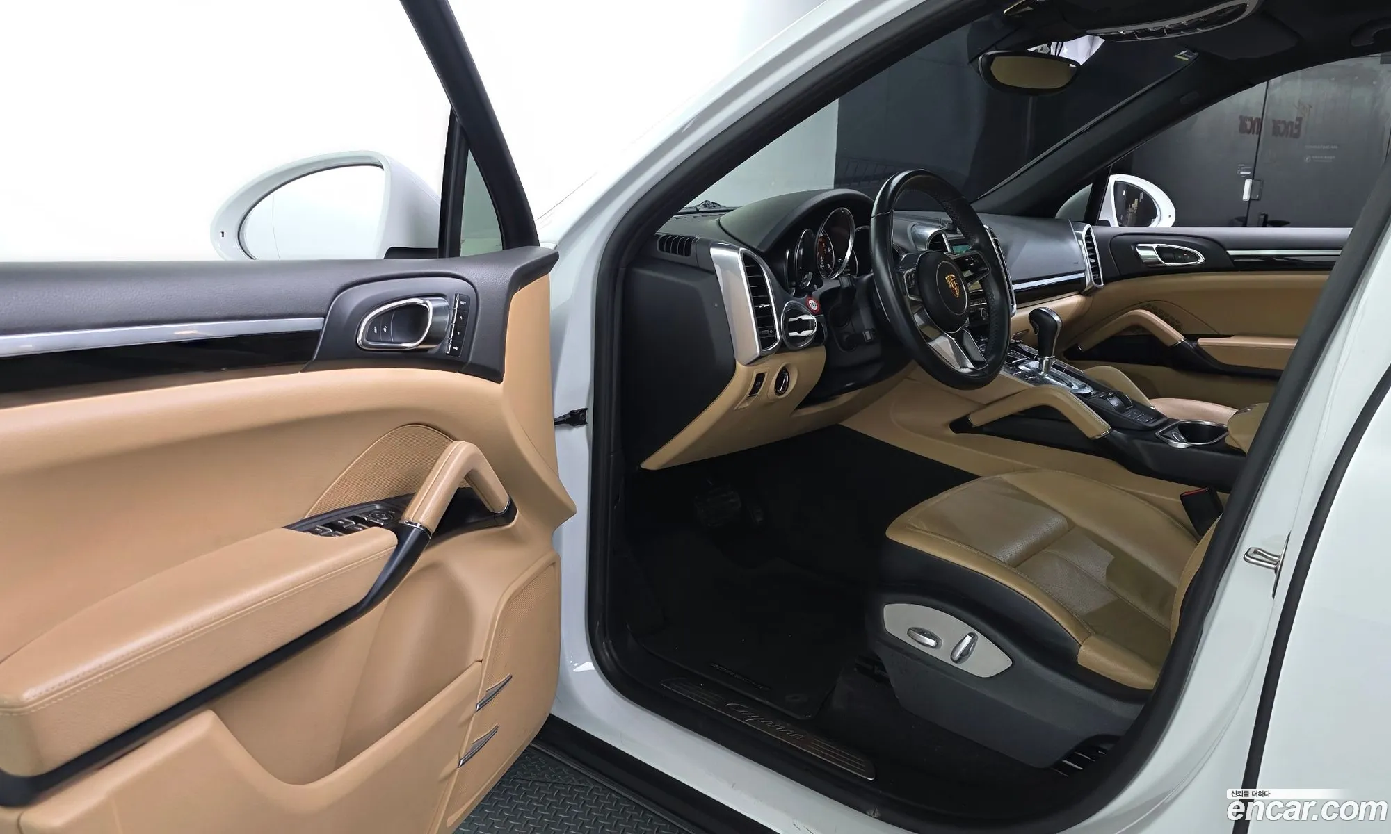 Porsche Cayenne 2015 WP1AF2925FLA42575 — 11