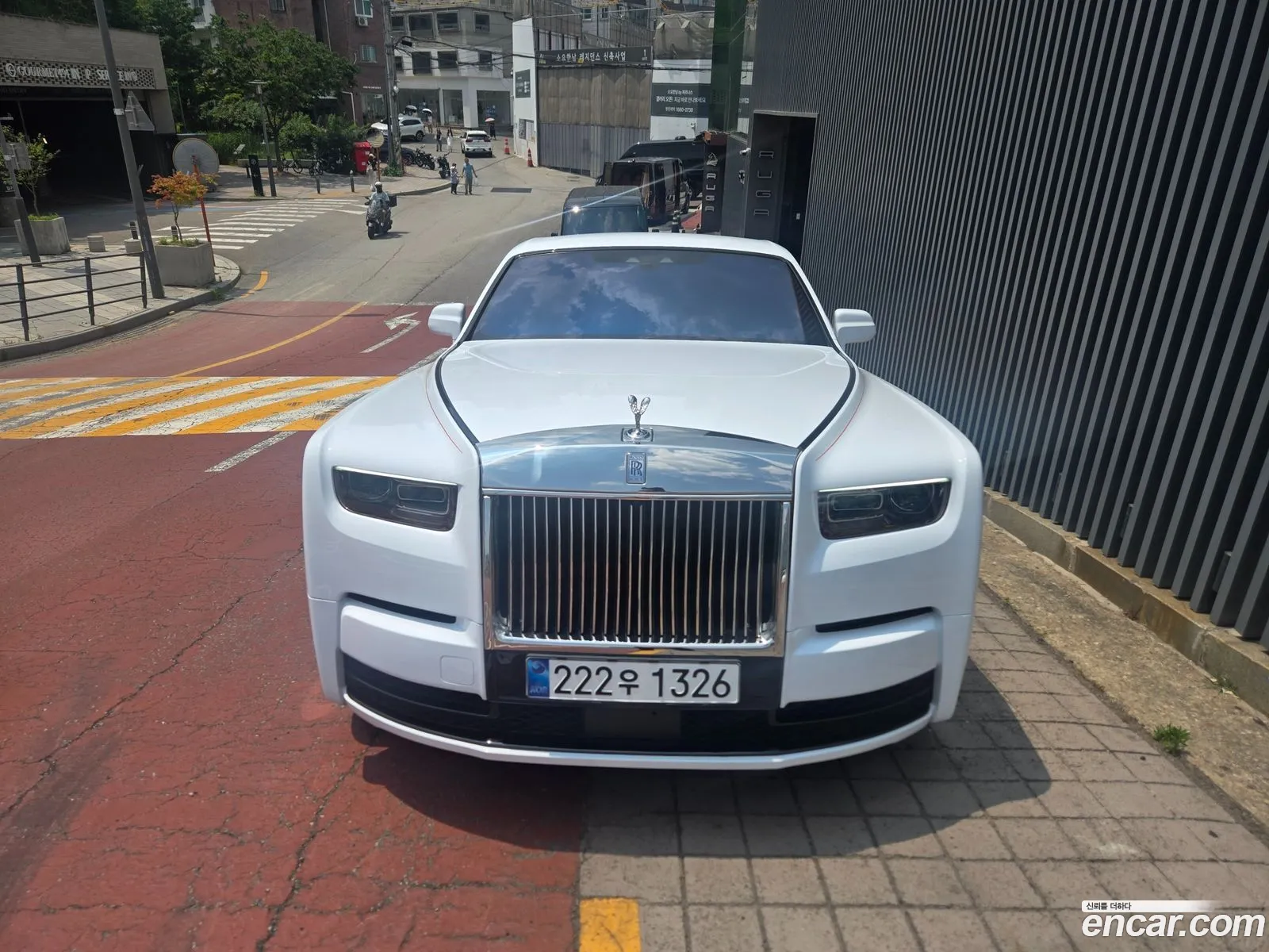Rolls-Royce Phantom 2021 — 11