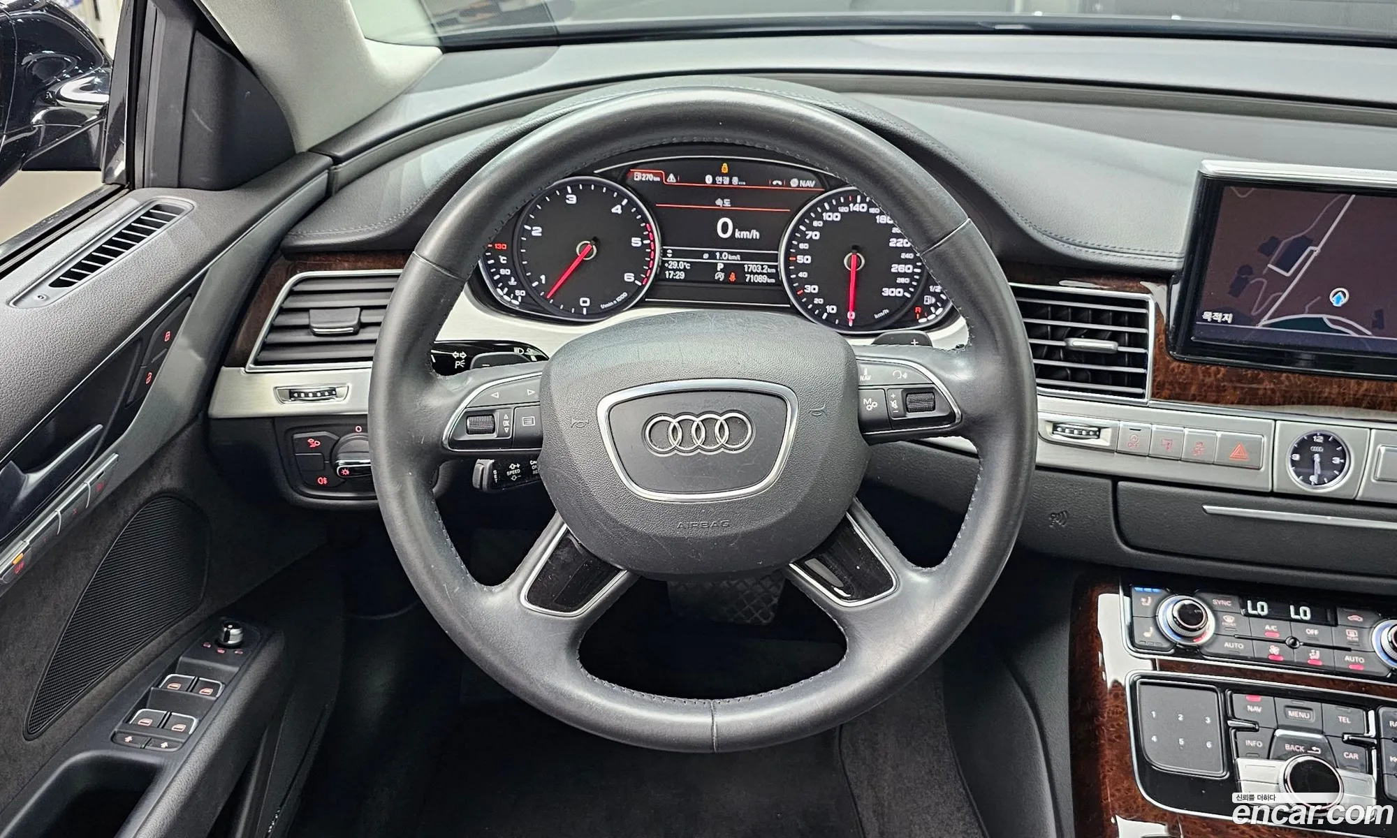 Audi A8 2013 WAUZZZ4H7DN030488 — 17