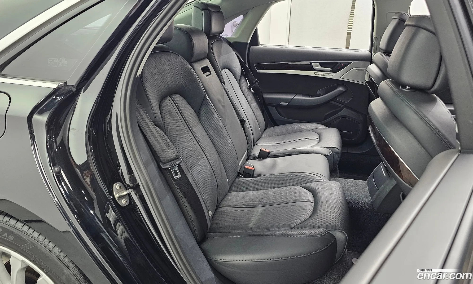 Audi A8 2013 WAUZZZ4H7DN030488 — 5