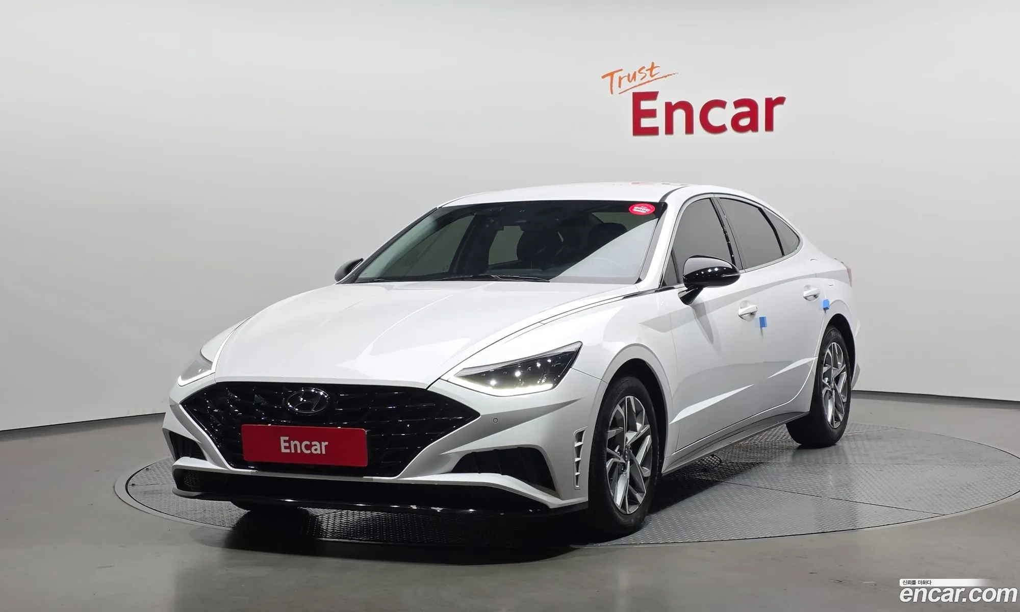 Hyundai Sonata 2023 — 4